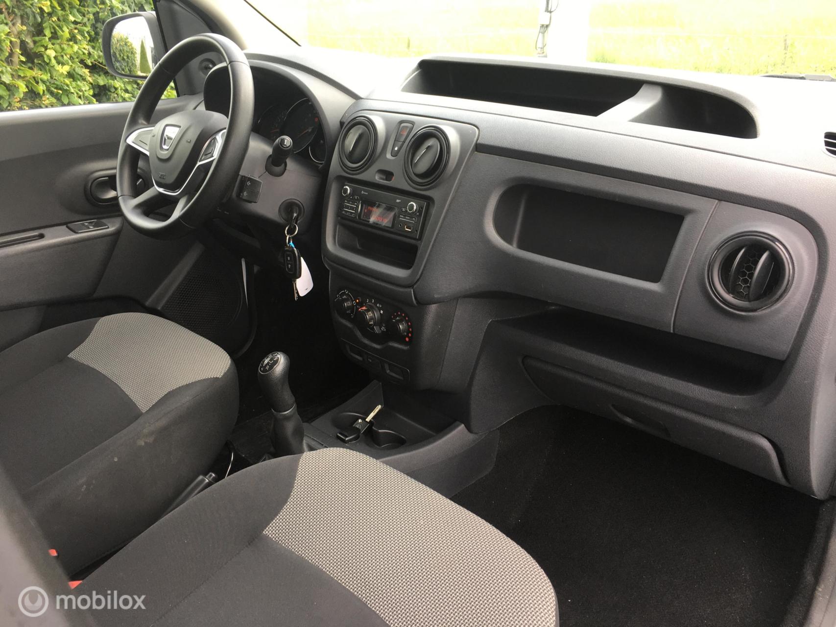 Foto van Dacia Dokker Bestel