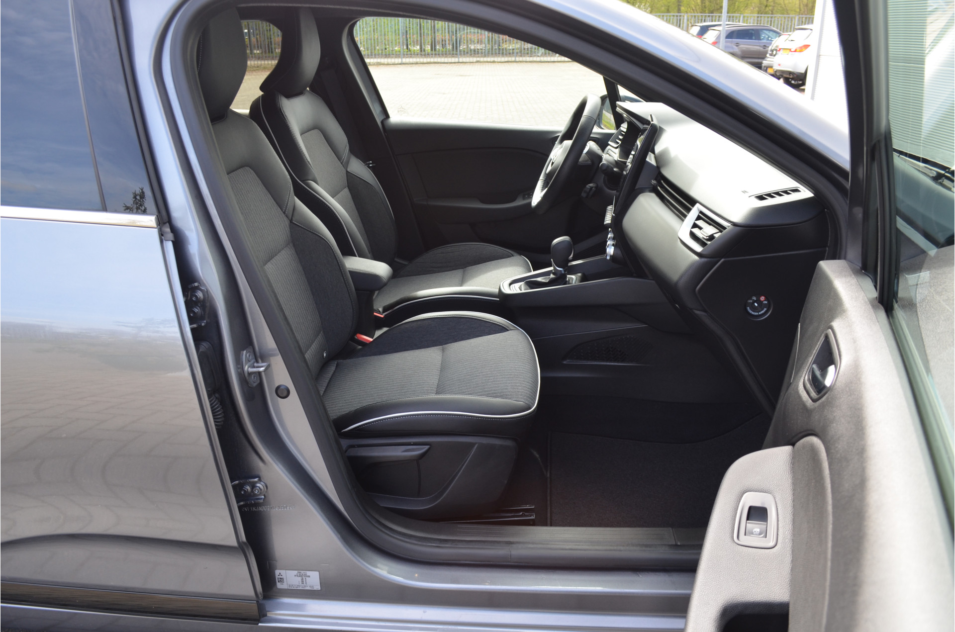 Foto van Mitsubishi Colt
