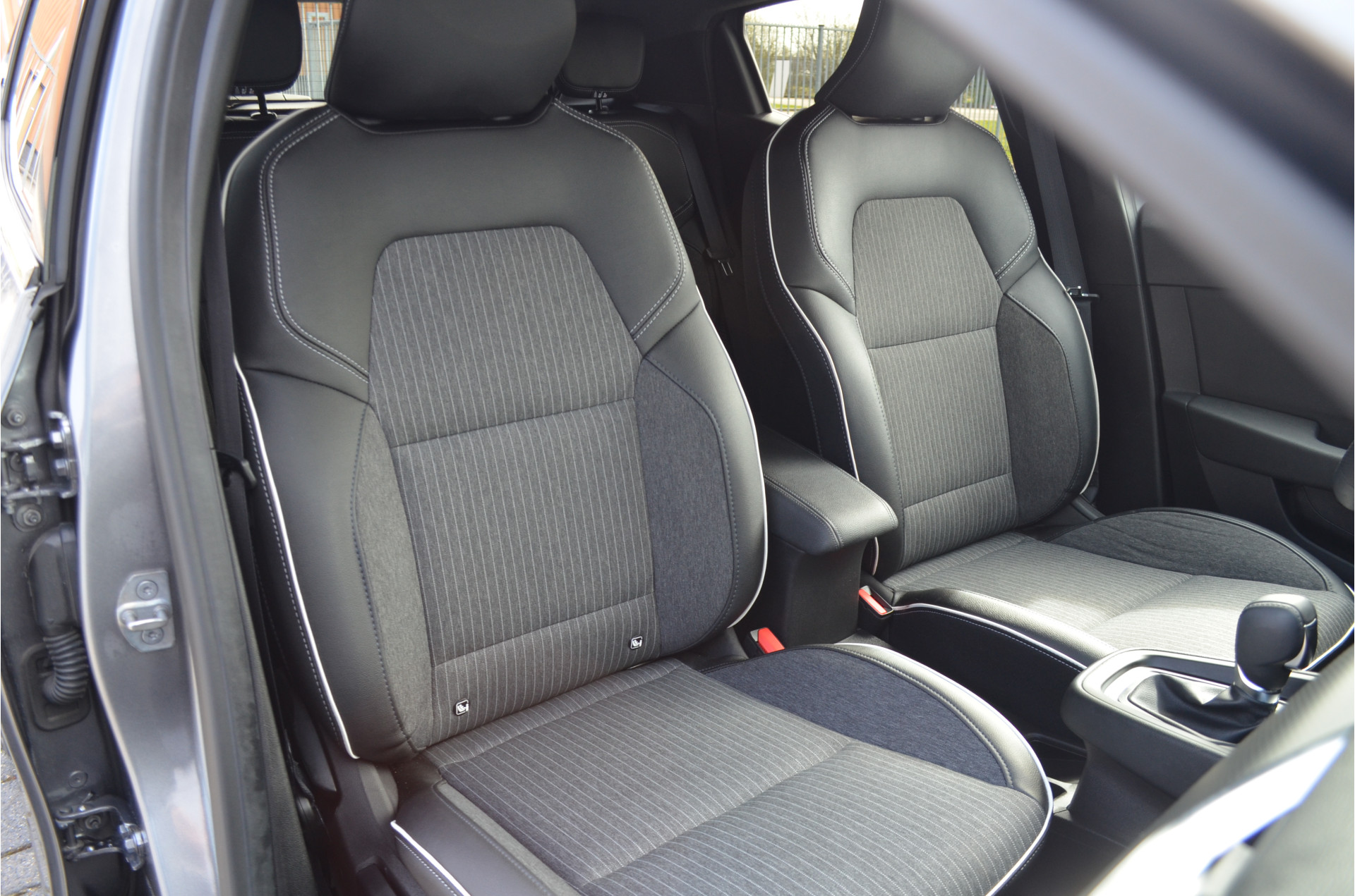 Foto van Mitsubishi Colt