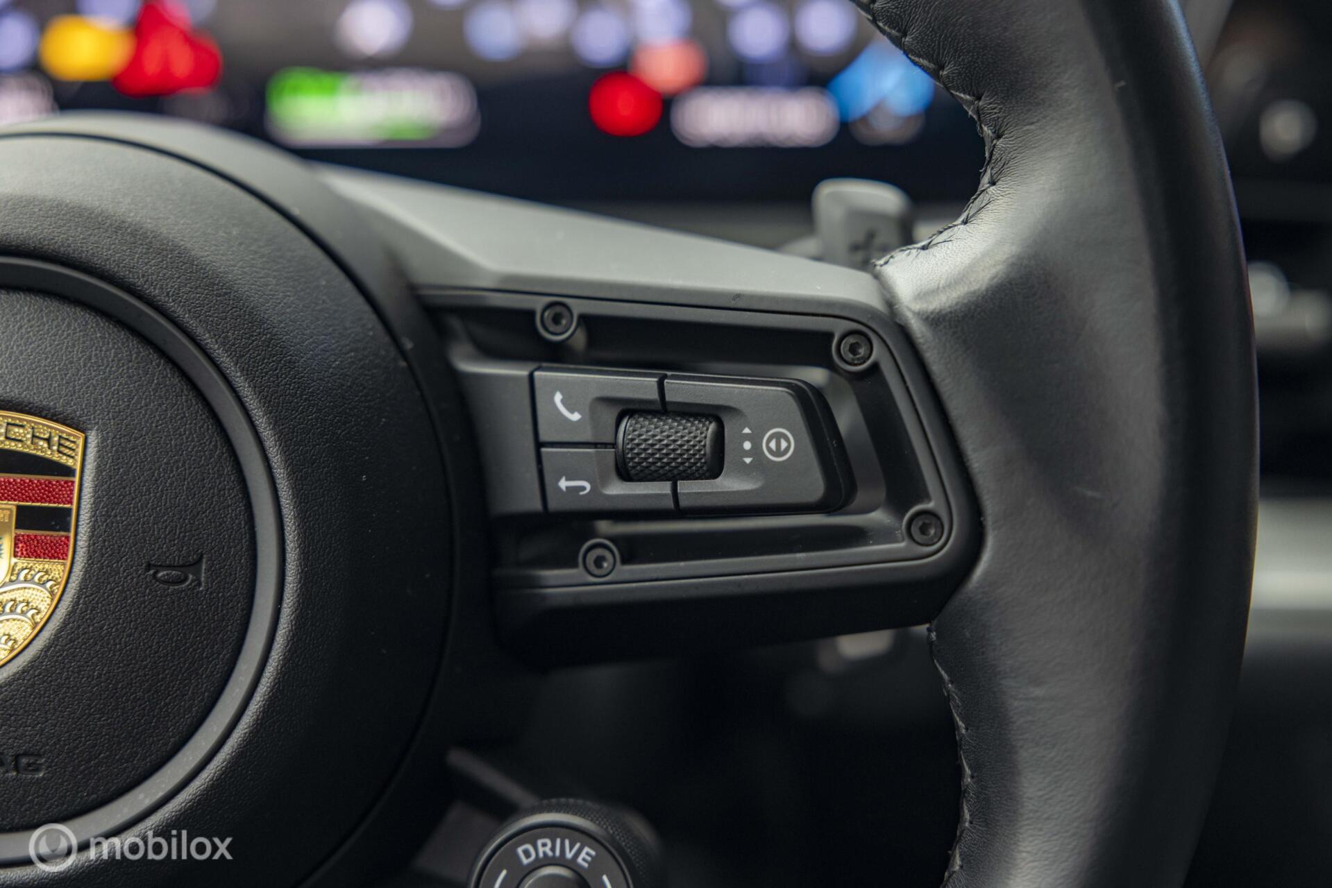 Foto van Porsche Cayenne E-hybrid