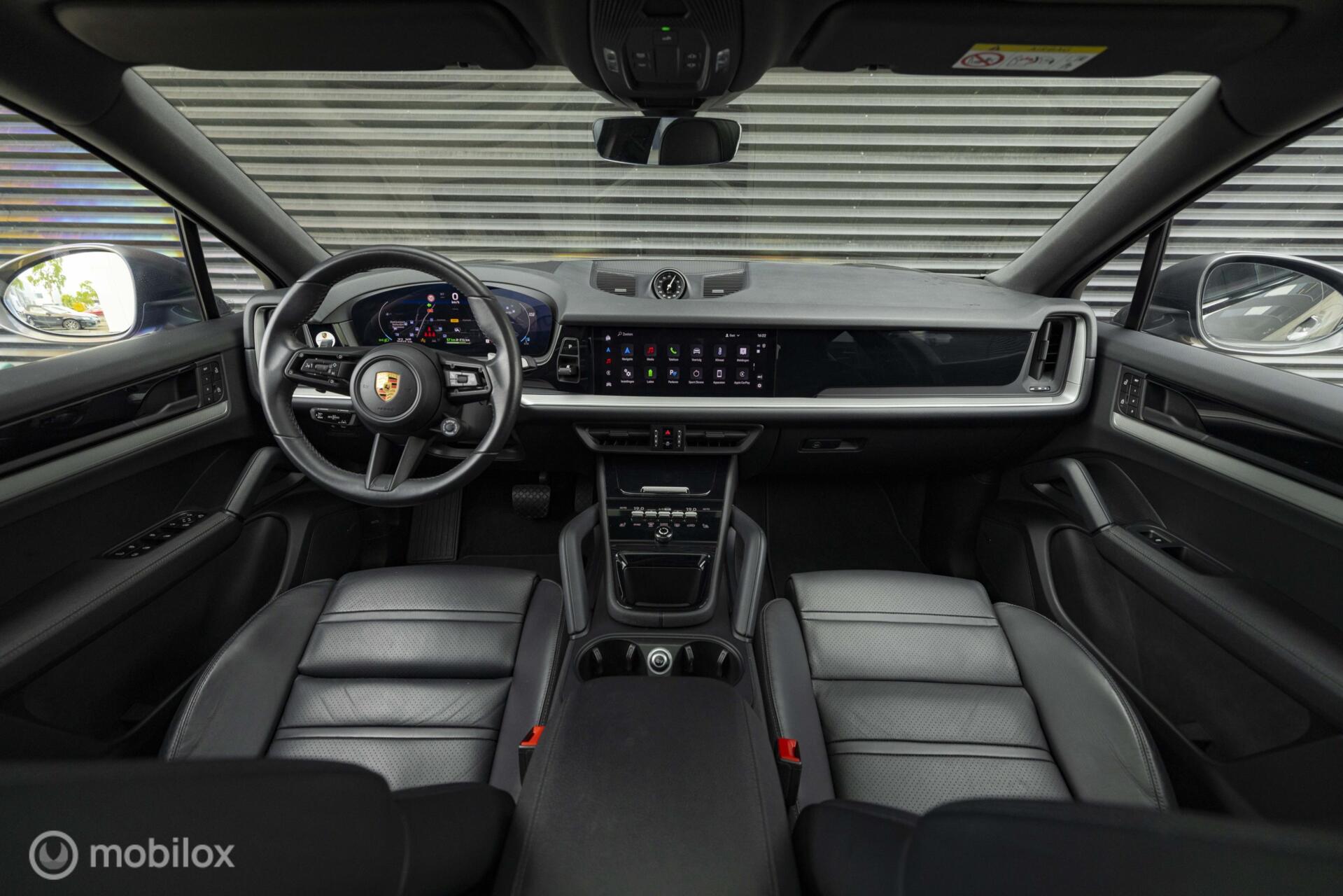 Foto van Porsche Cayenne E-hybrid
