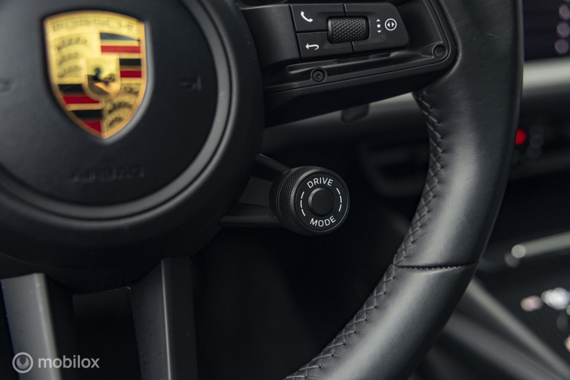 Foto van Porsche Cayenne E-hybrid