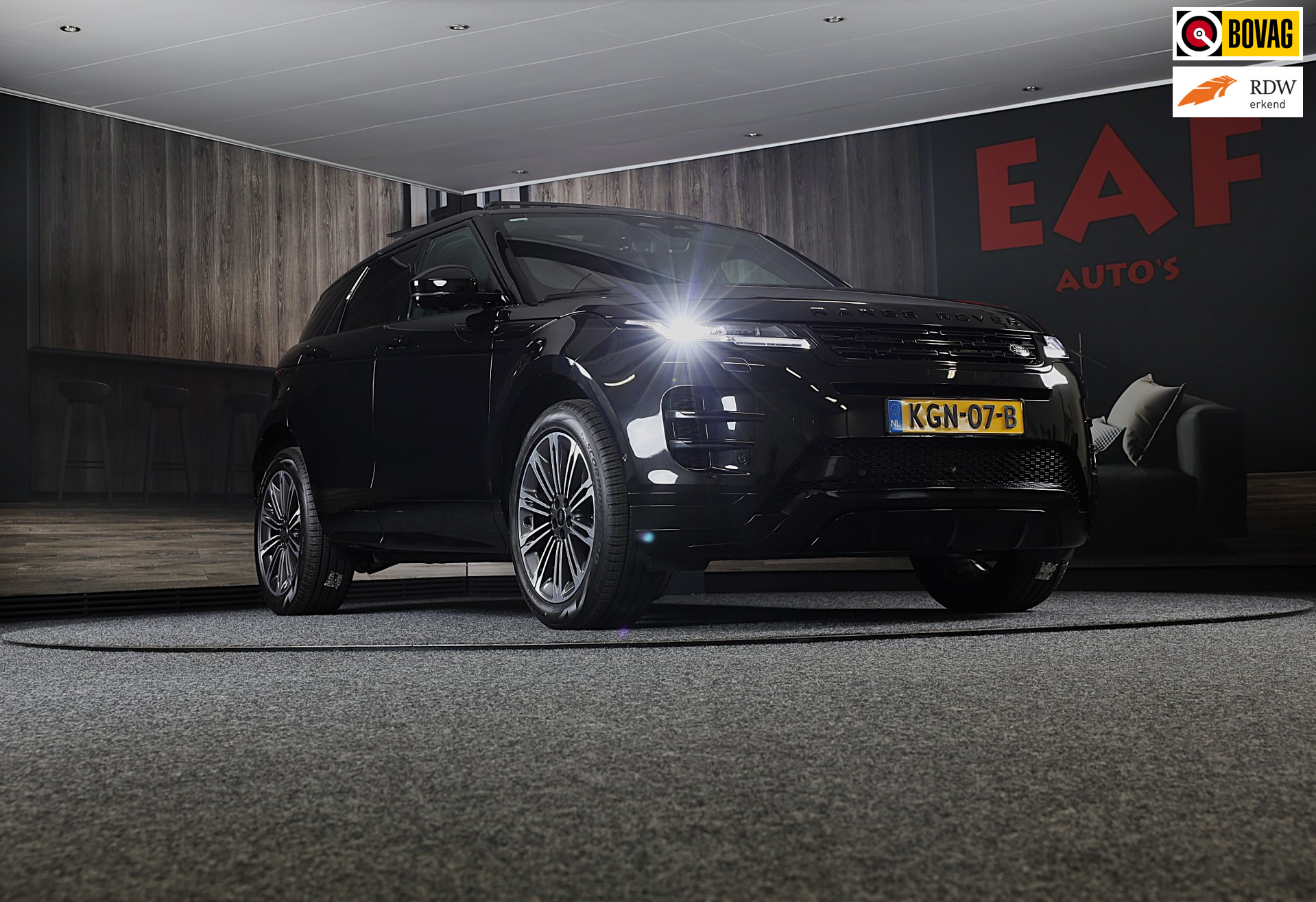 Land Rover Range Rover Evoque 1.5 P270e PHEV AWD Dynamic HSE / Memory / Acc / Lane Assist / Leder / MERIDIAN / 360 Camera / Pano 2025 - voorkant