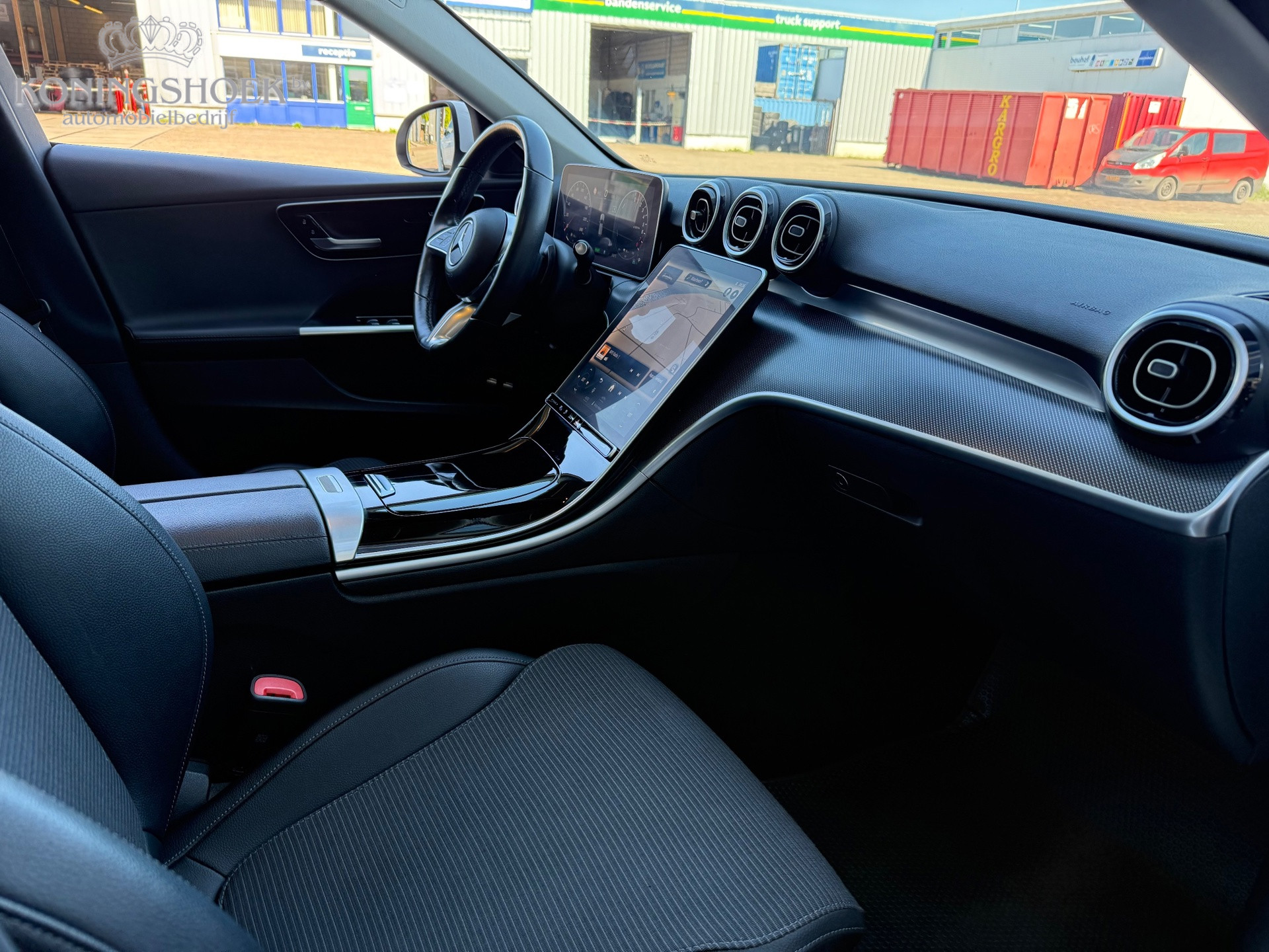 Foto van Mercedes-Benz C 300 E