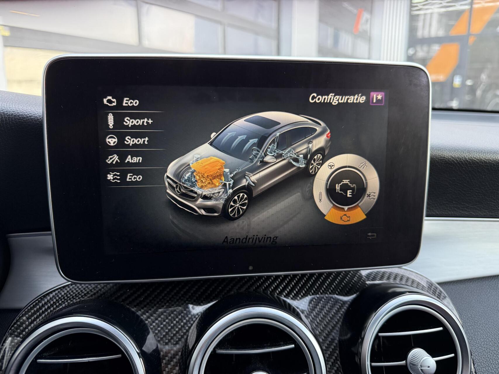 Foto van Mercedes-Benz GLC 350 E 4Matic