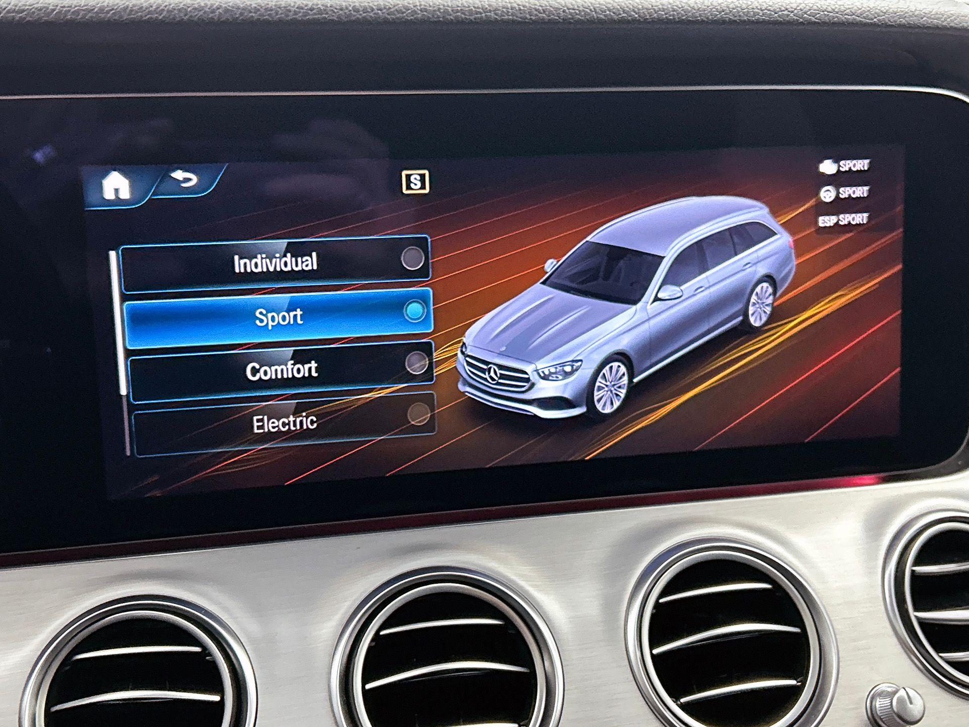 Foto van Mercedes-Benz E-klasse Estate