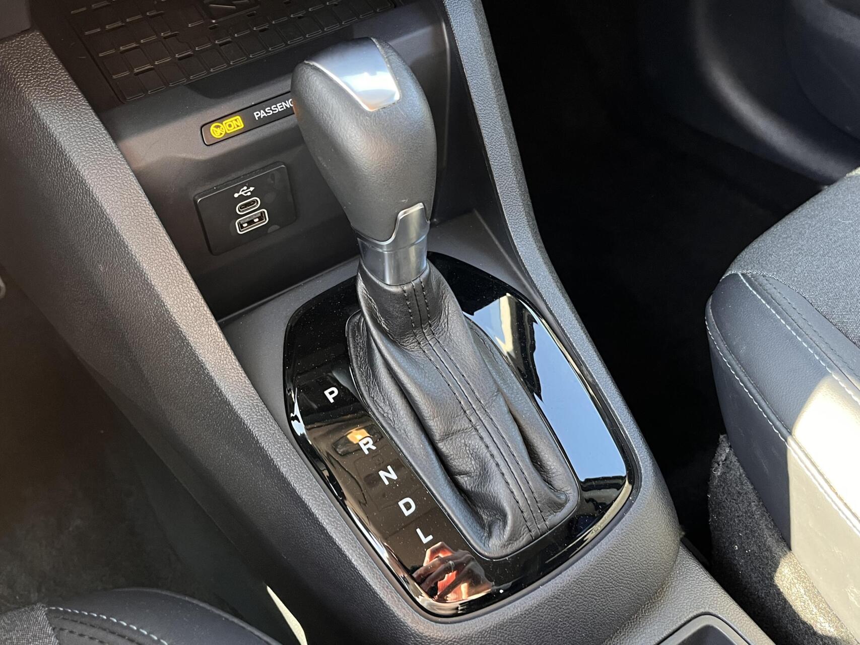 Foto van Ford Transit Courier Tourneo