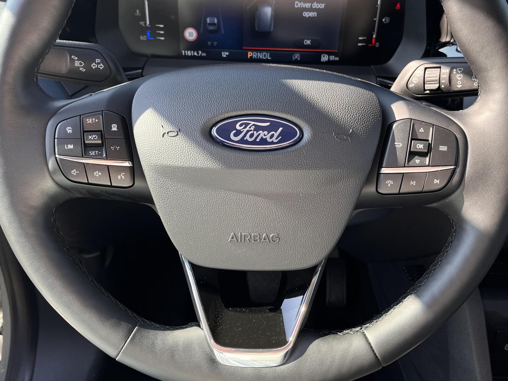 Foto van Ford Transit Courier Tourneo