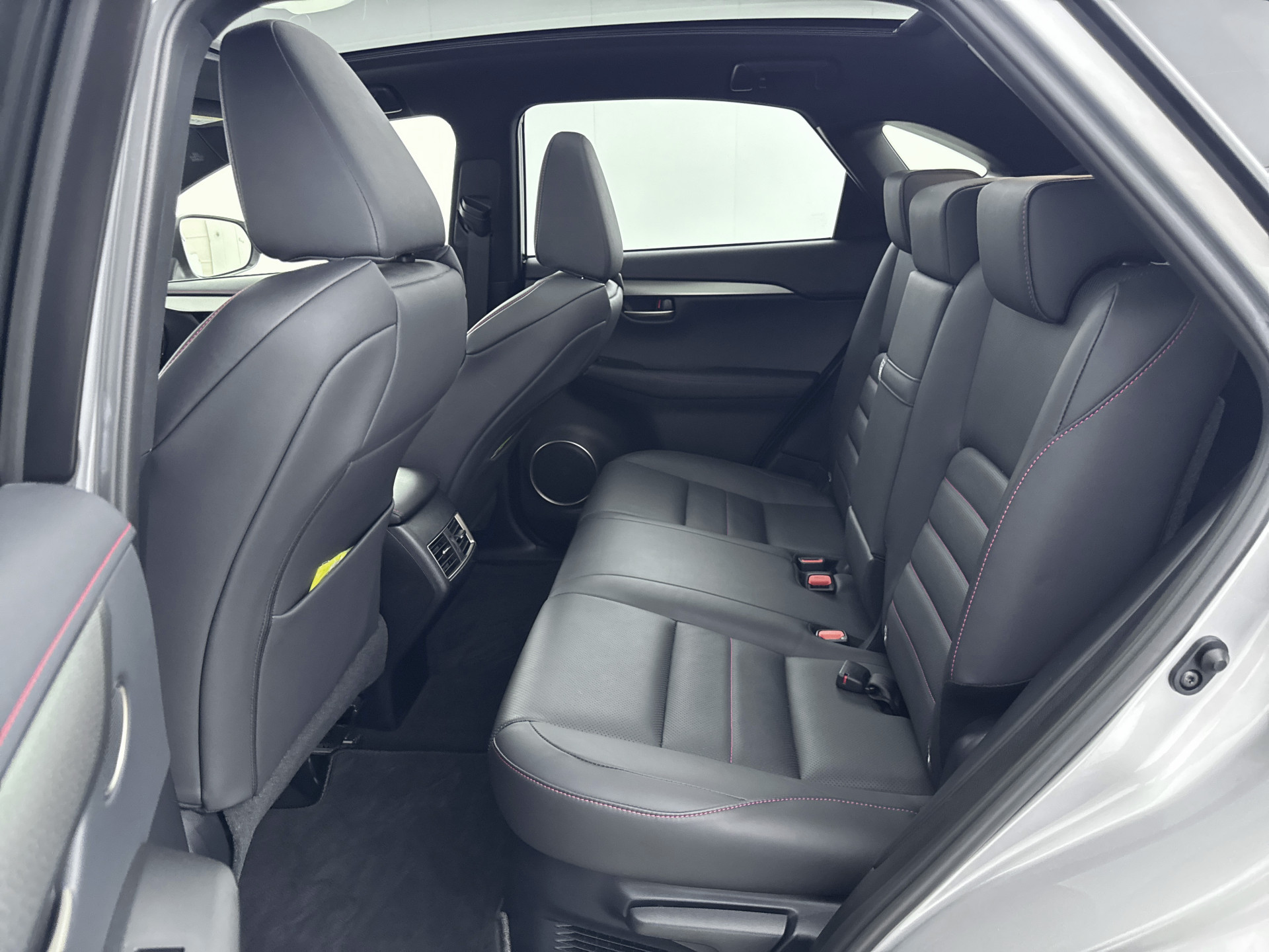 Foto van Lexus Lexus Nx300h