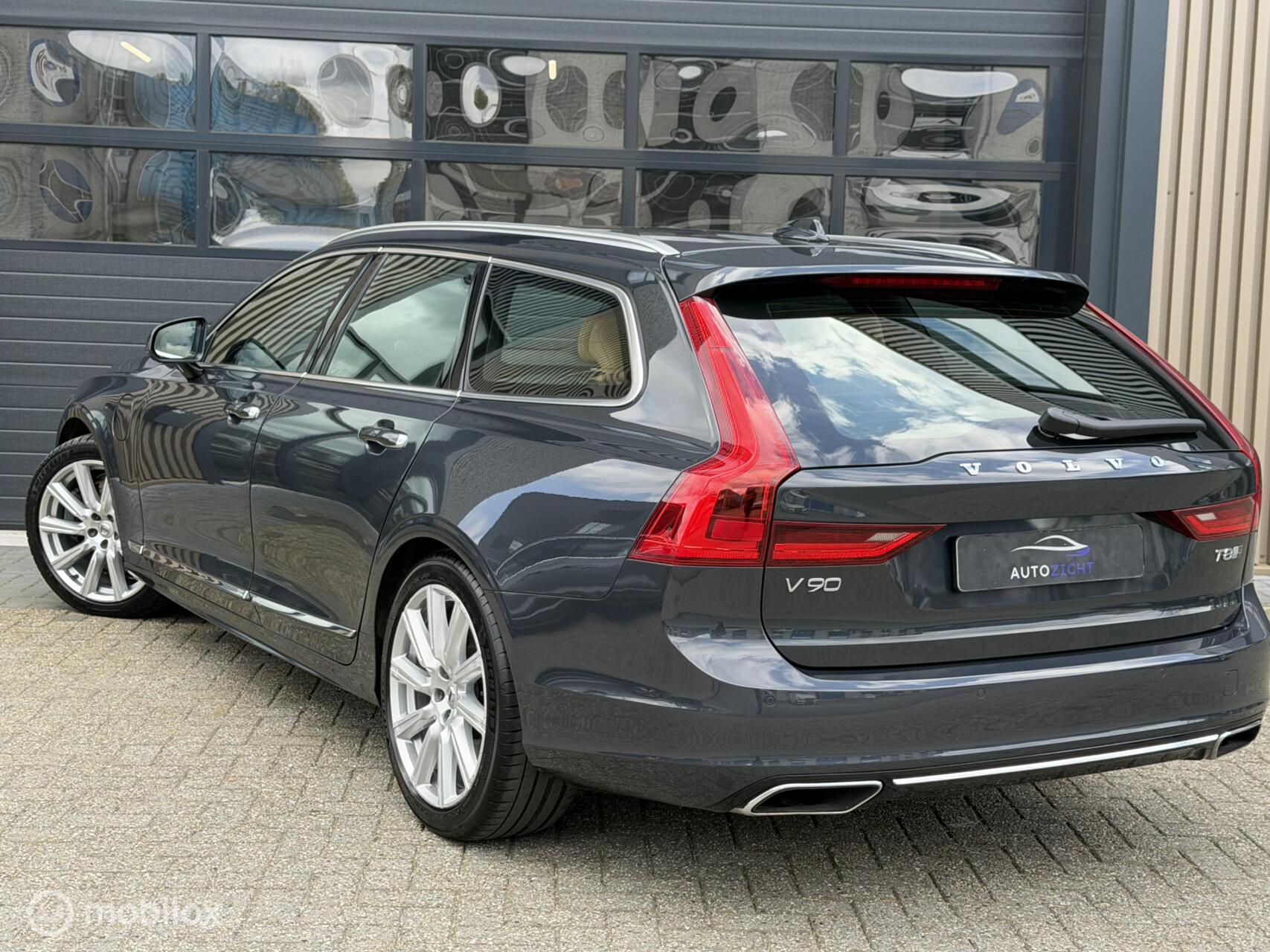 Foto van Volvo V90
