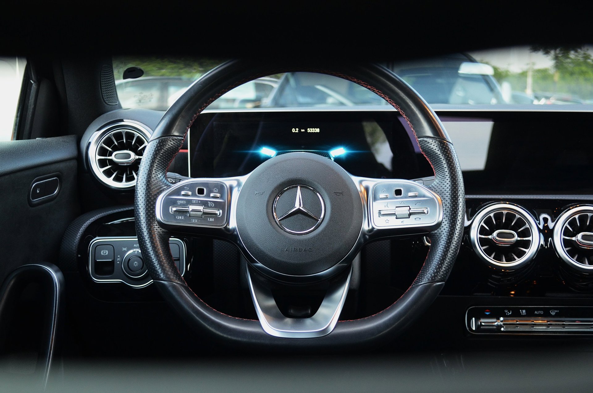 Foto van Mercedes-Benz A 200