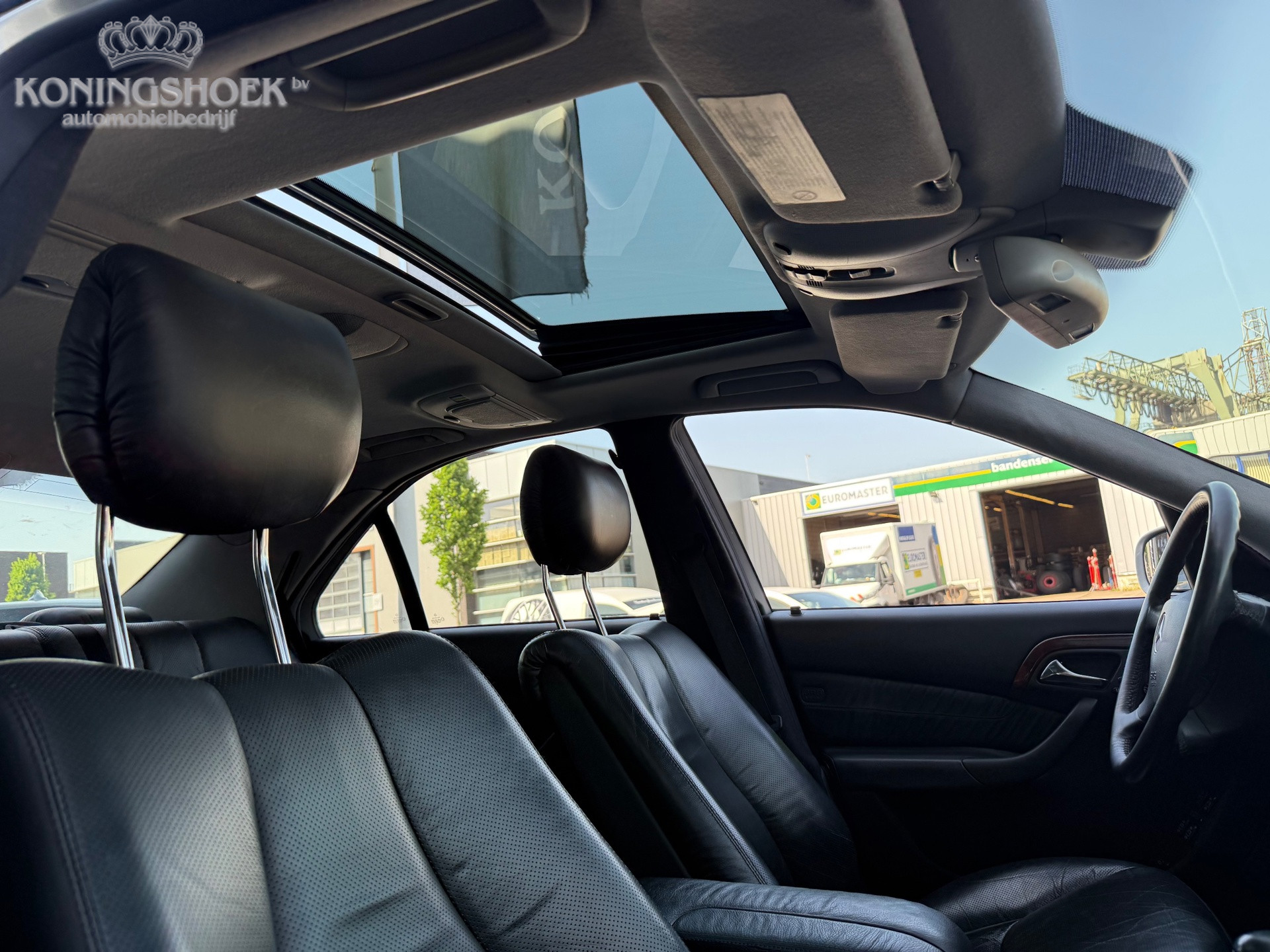 Foto van Mercedes-Benz S 500