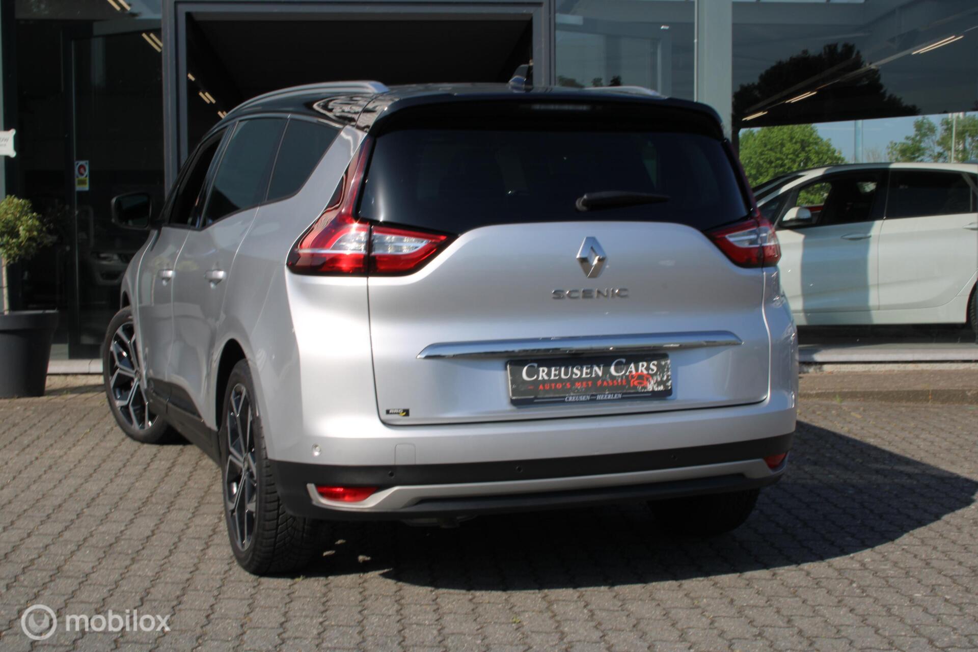 Foto van Renault Grand Scenic