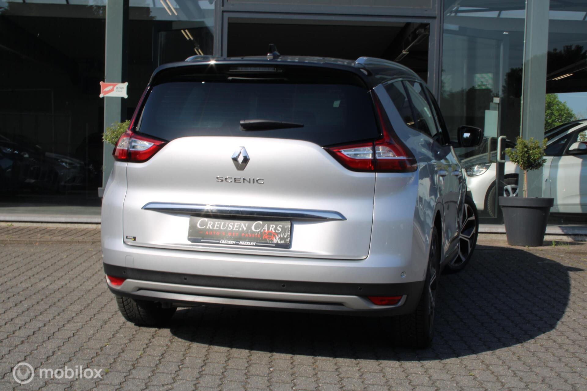 Foto van Renault Grand Scenic