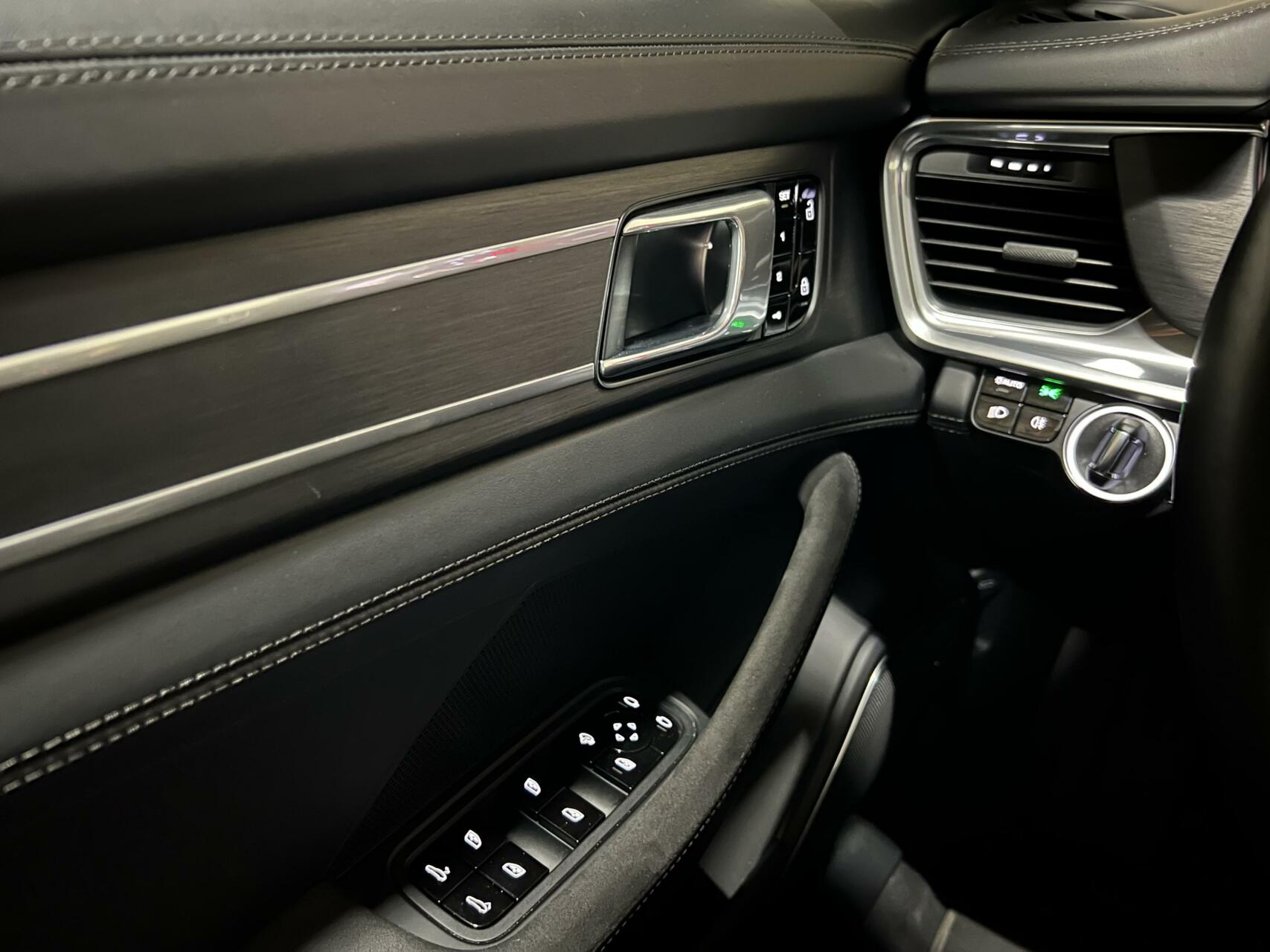 Foto van Porsche Panamera