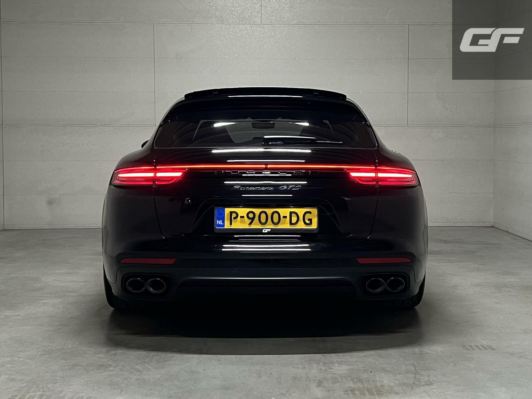 Foto van Porsche Panamera