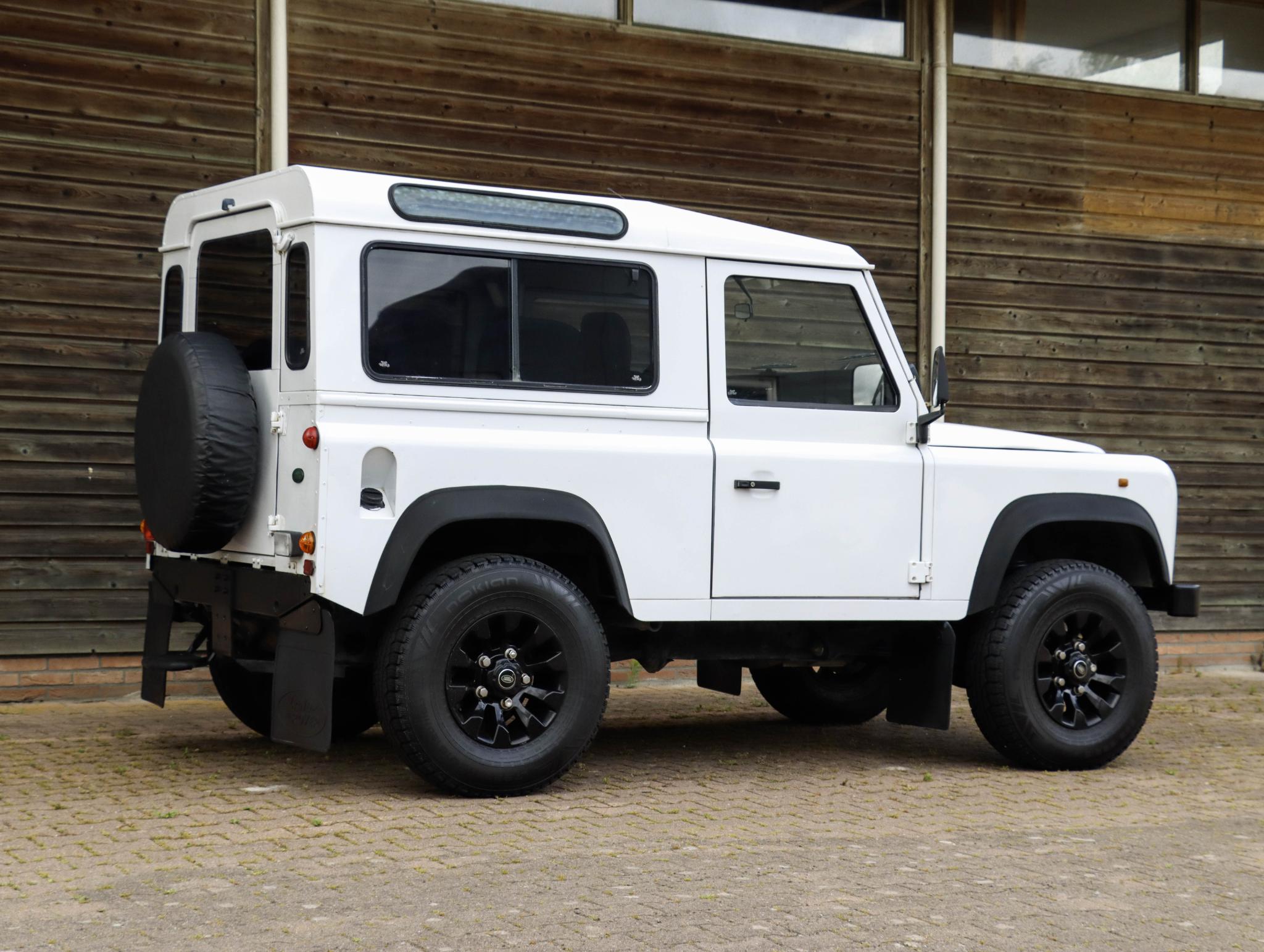 Foto van Land Rover Defender 90