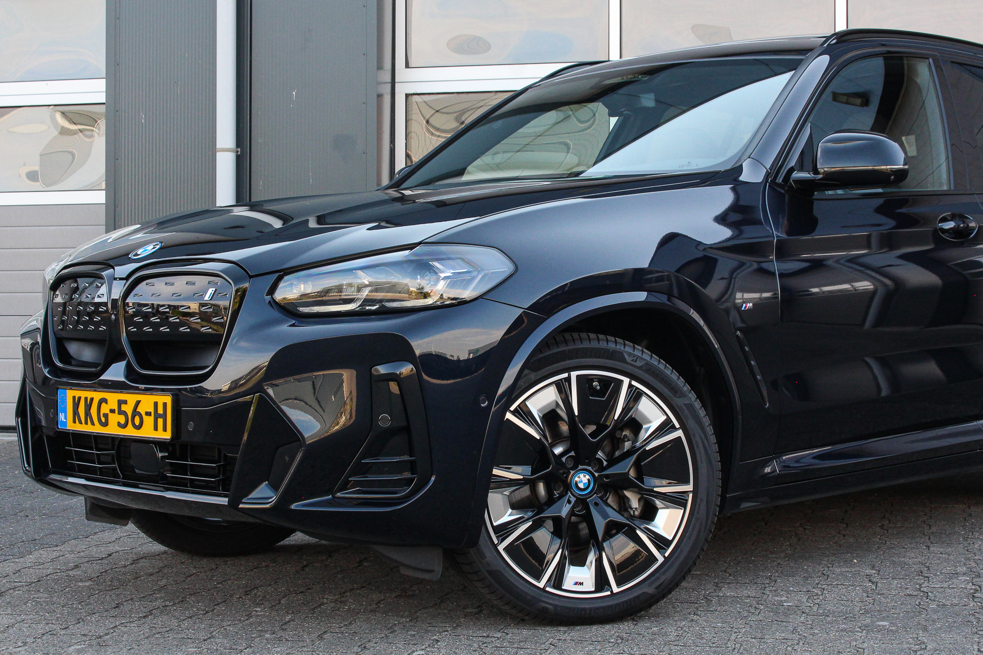Foto van BMW Ix3
