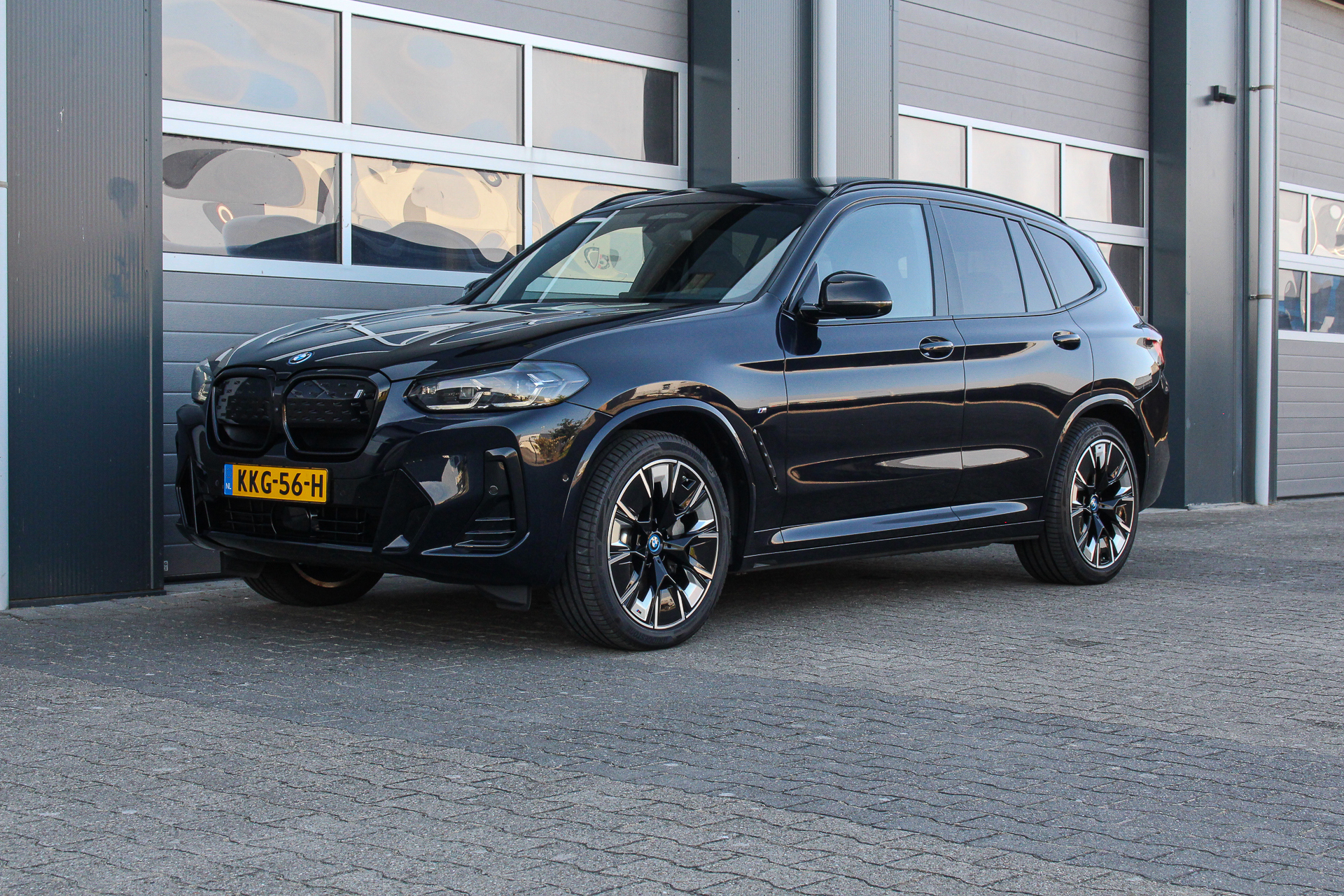 Foto van BMW Ix3