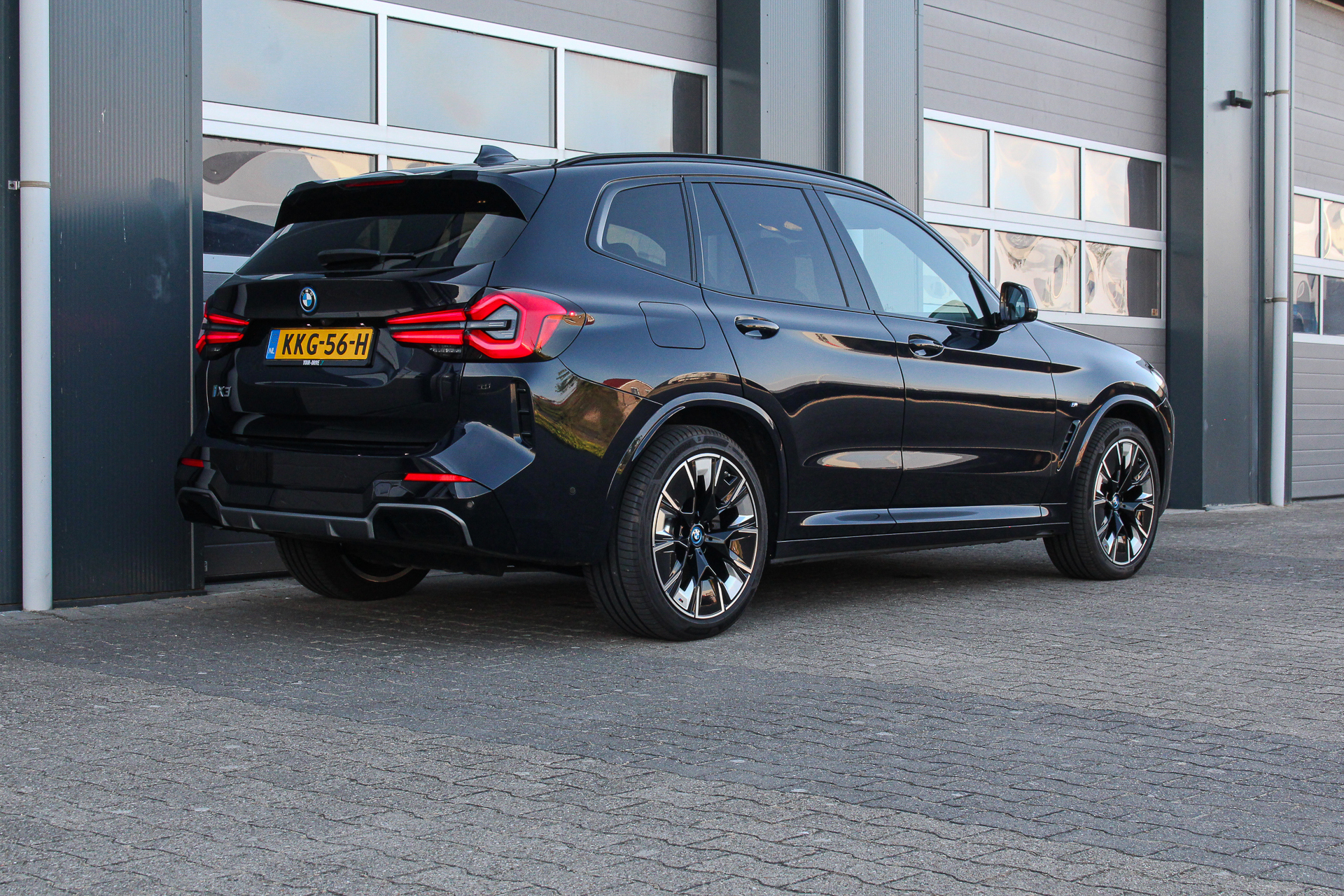 Foto van BMW Ix3