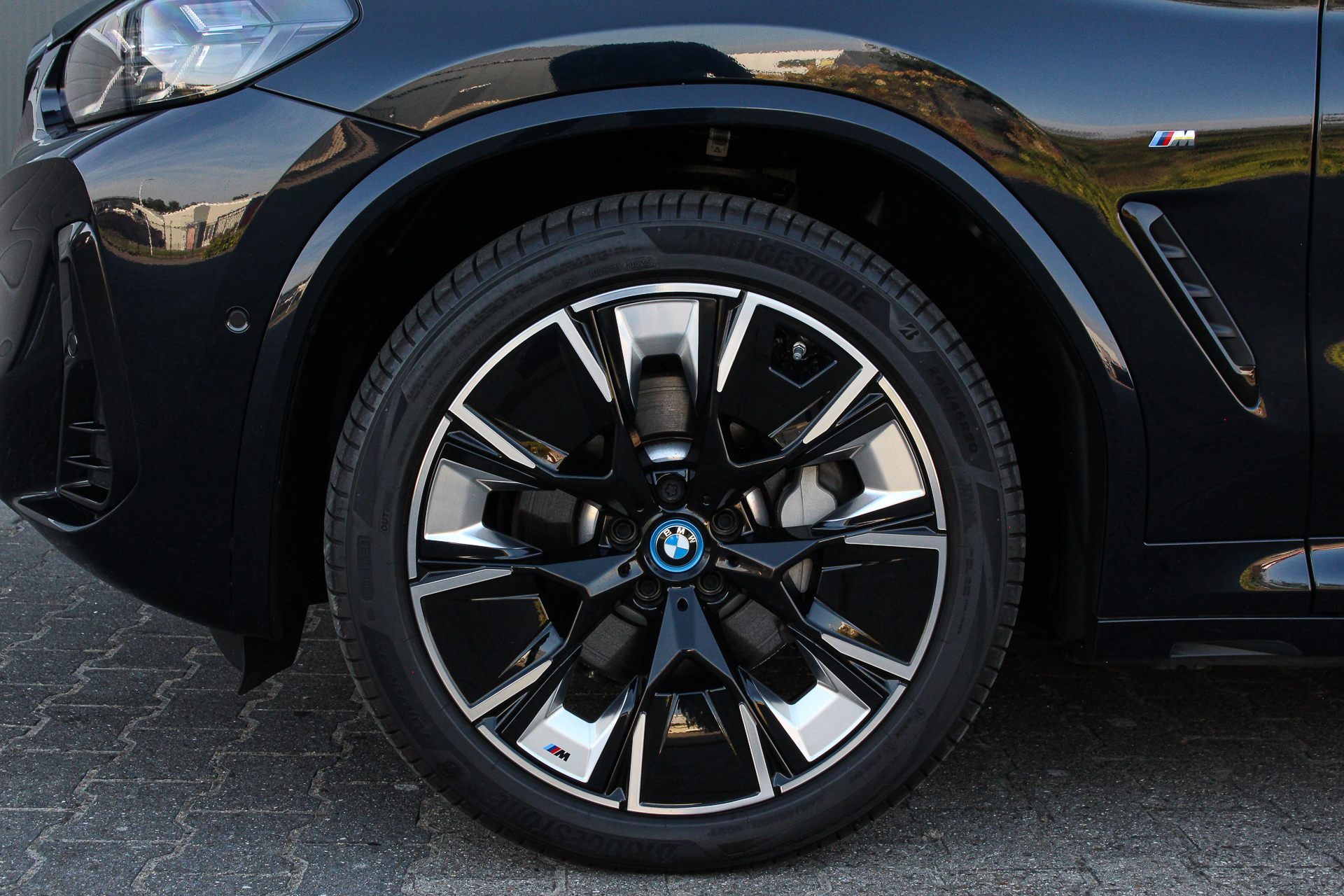 Foto van BMW Ix3