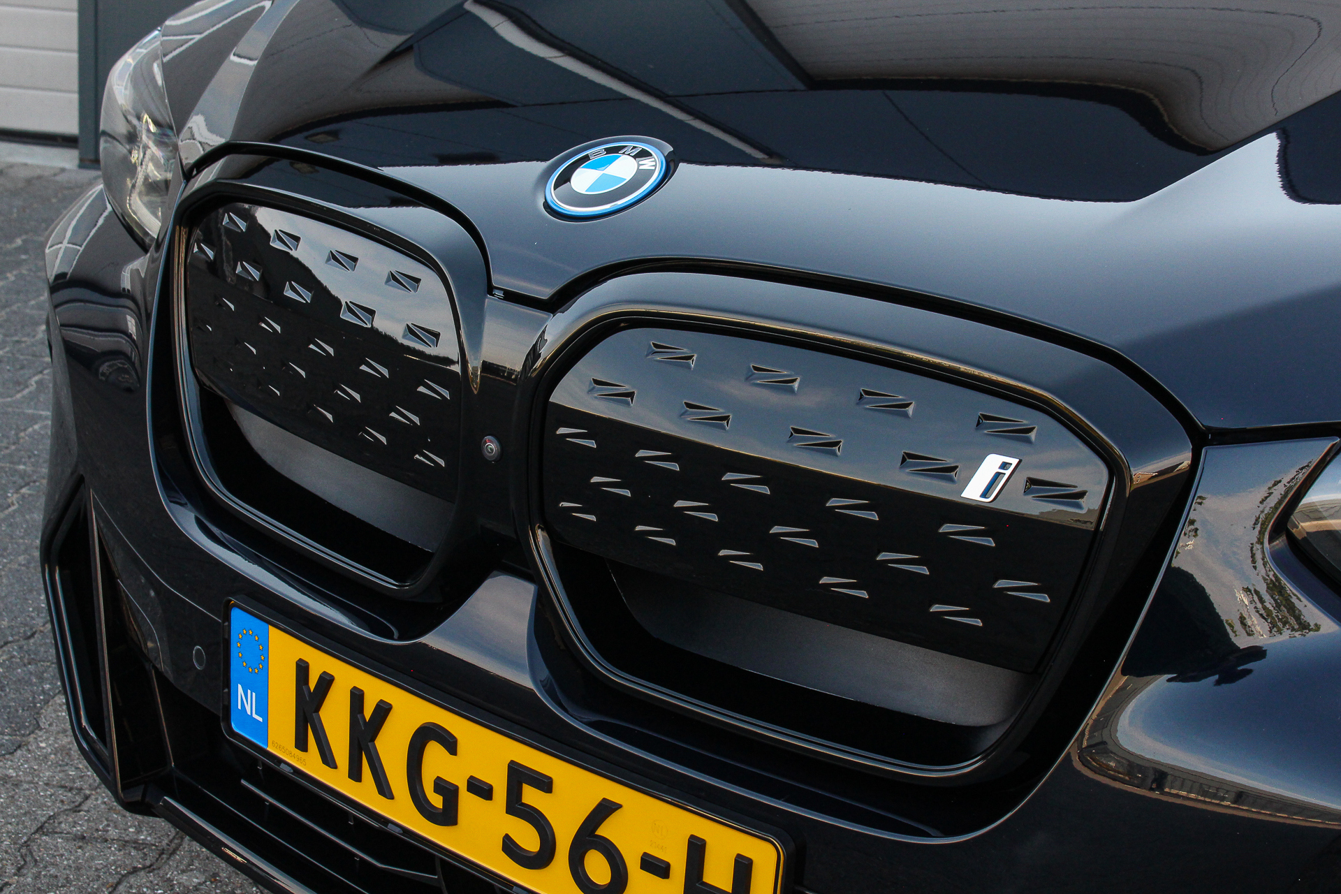 Foto van BMW Ix3