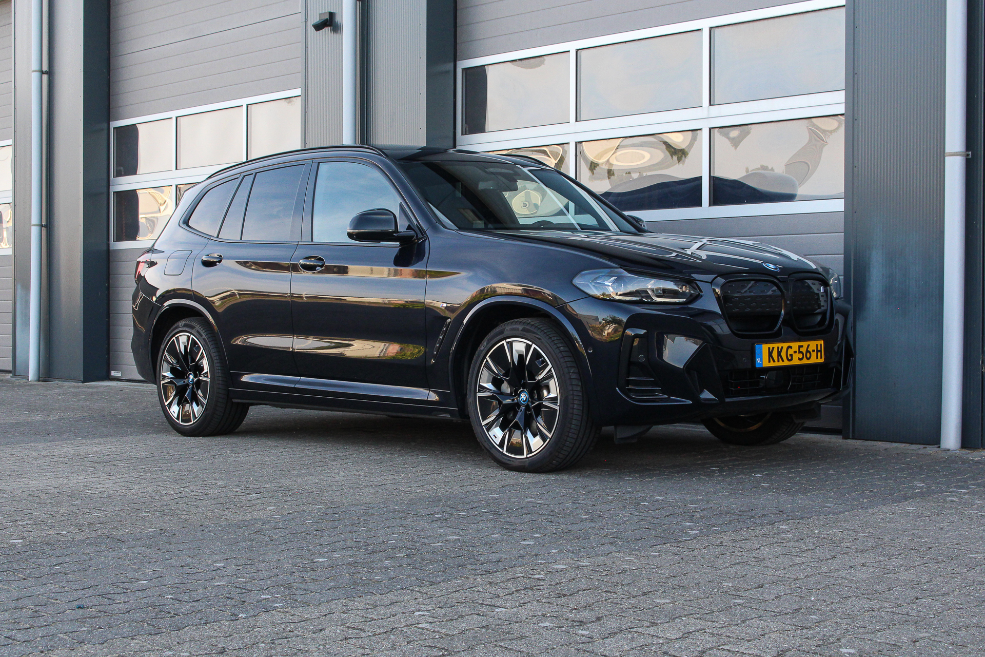 Foto van BMW Ix3