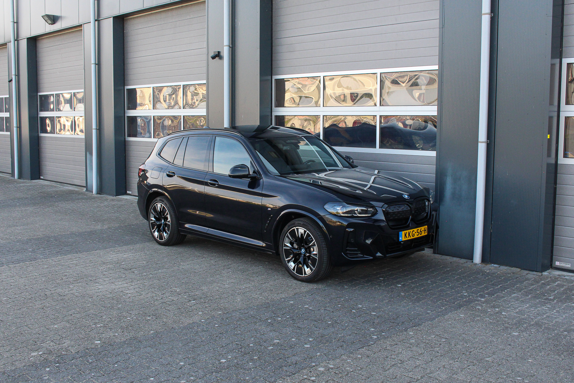 Foto van BMW Ix3