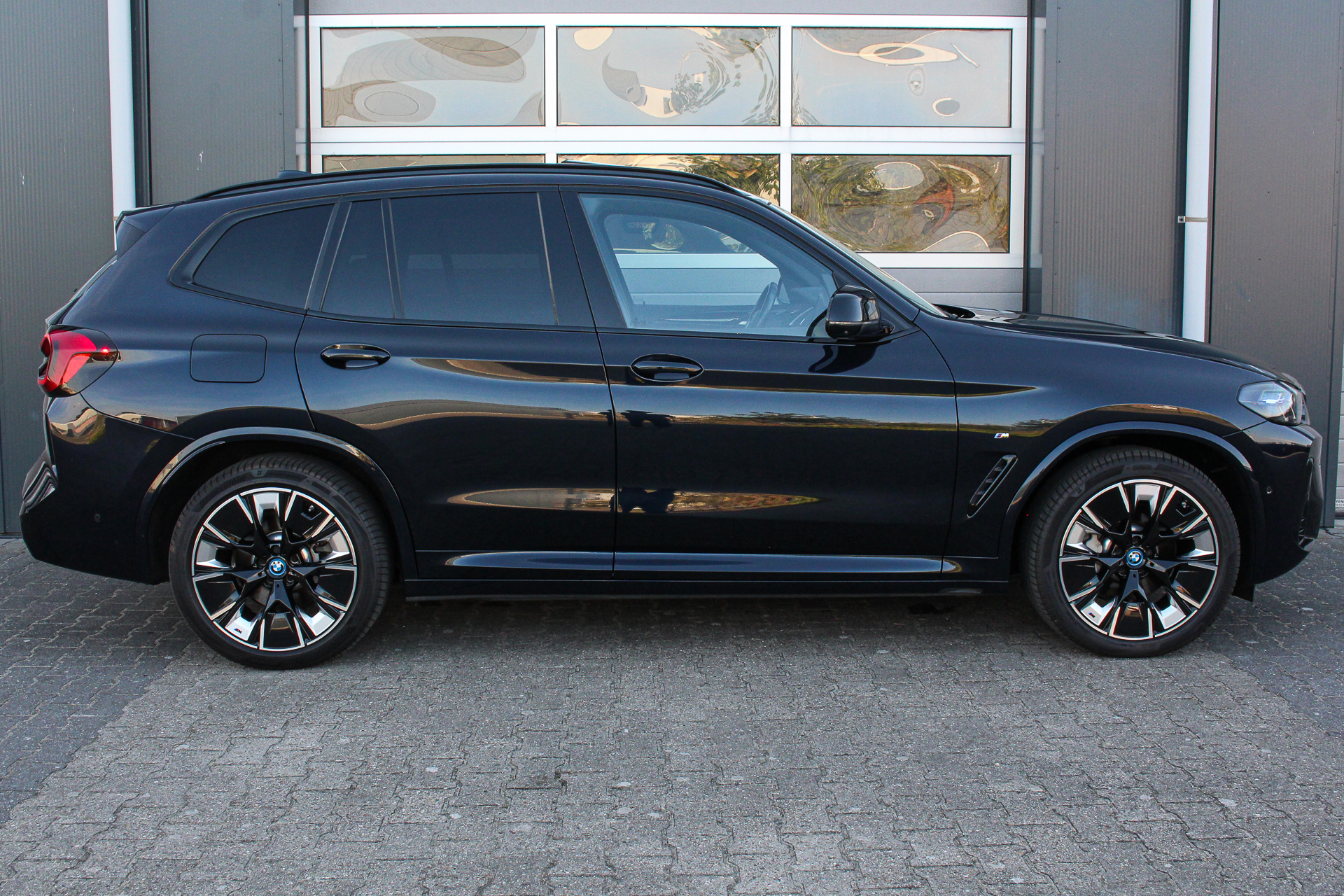 Foto van BMW Ix3