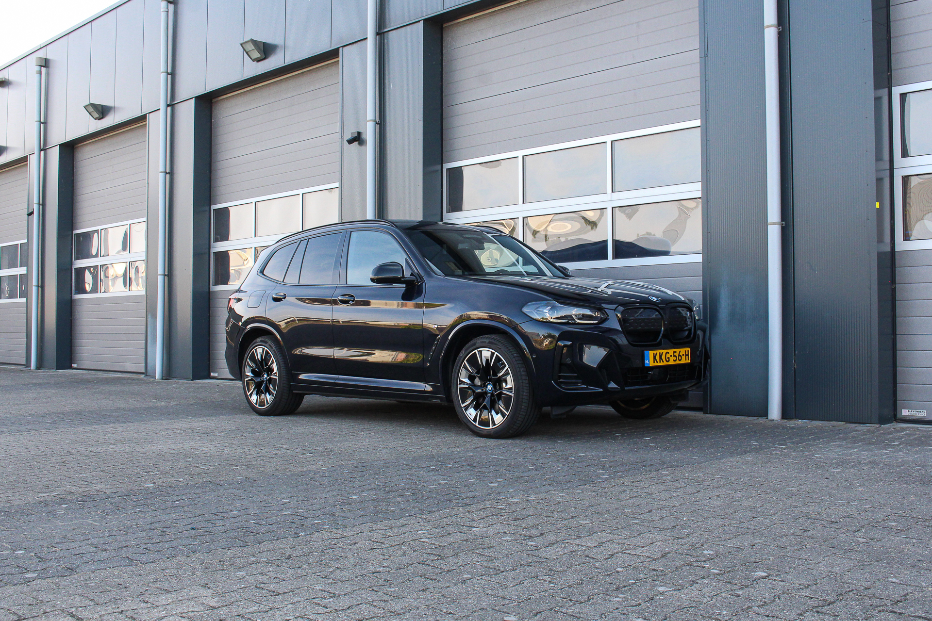 Foto van BMW Ix3