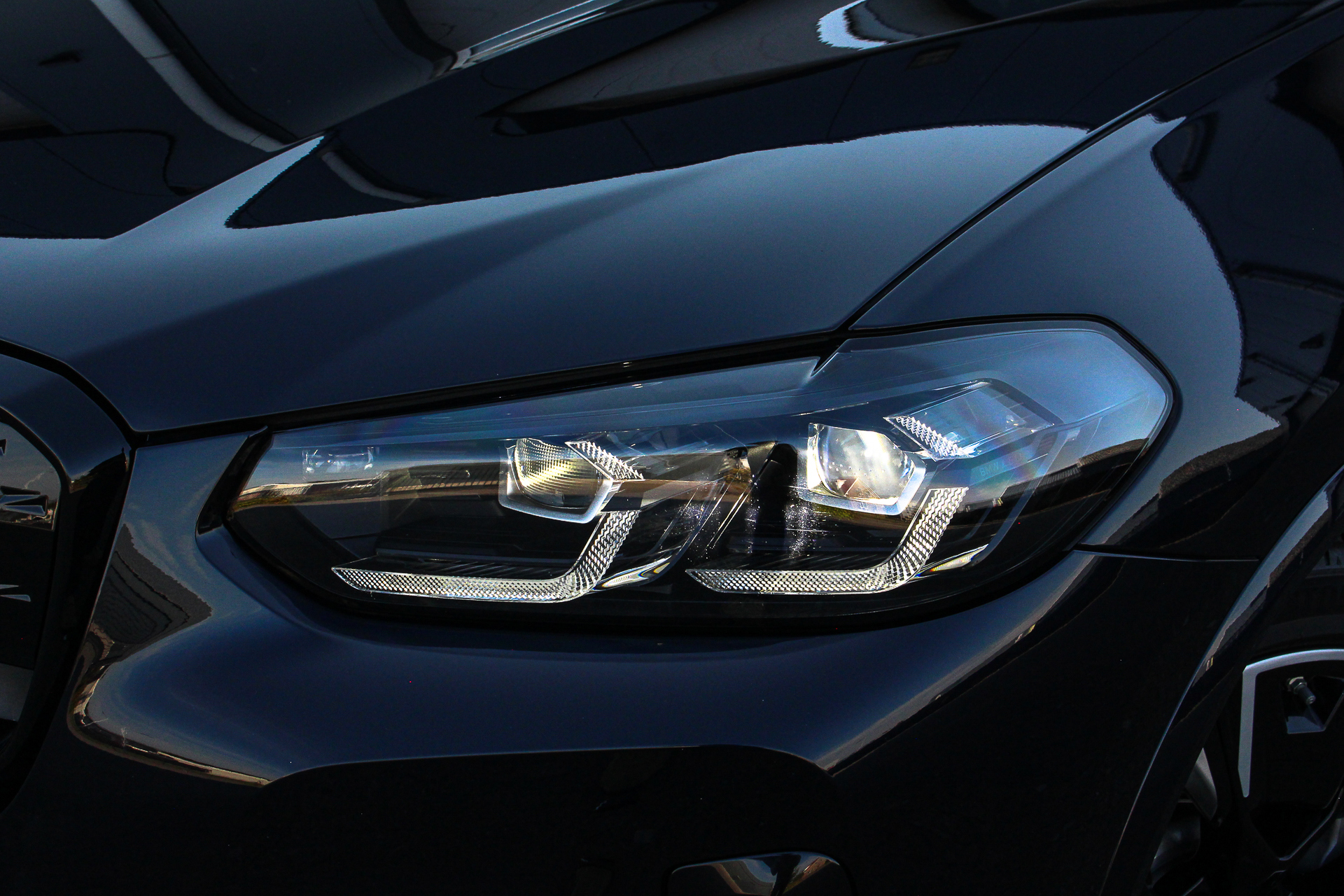 Foto van BMW Ix3