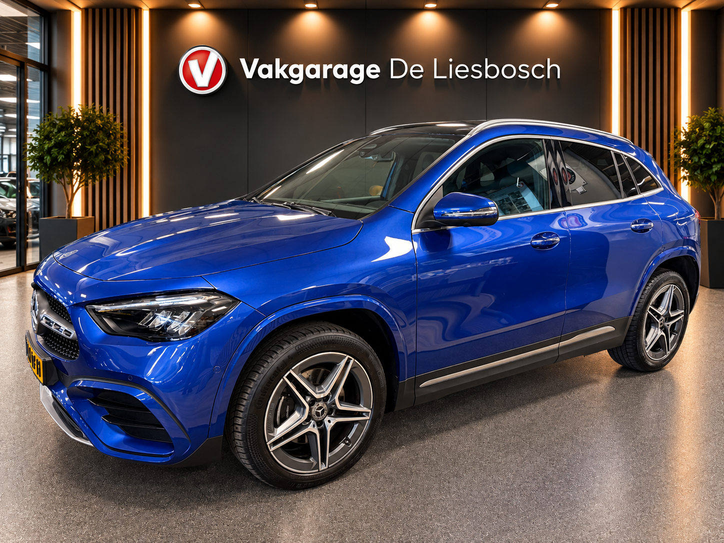 Mercedes-Benz Gla-klasse 250 e AMG Line |19 inch | 360camera| panoramadak|sfeer verlichting 2024 - voorkant