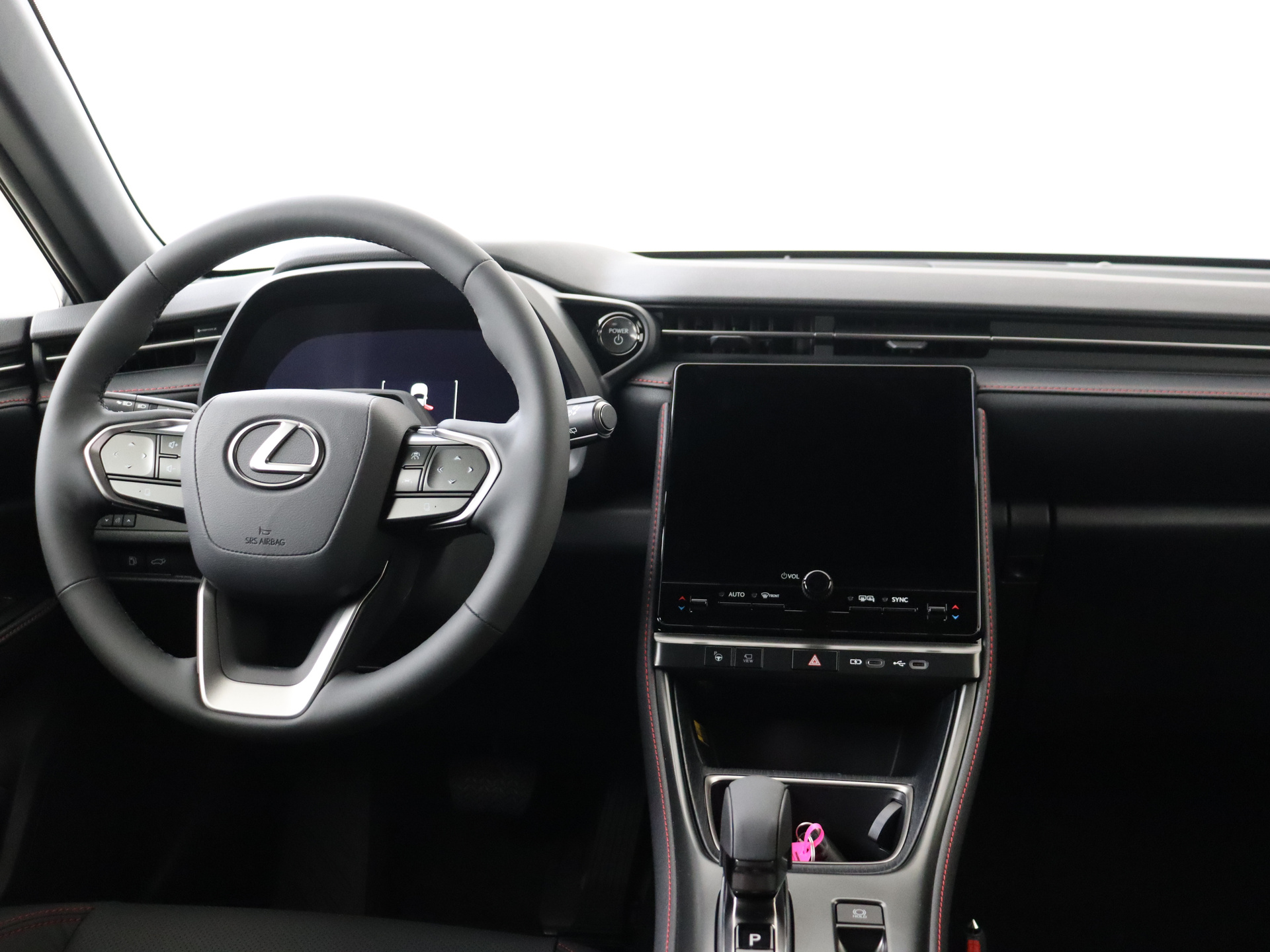 Foto van Lexus LBX