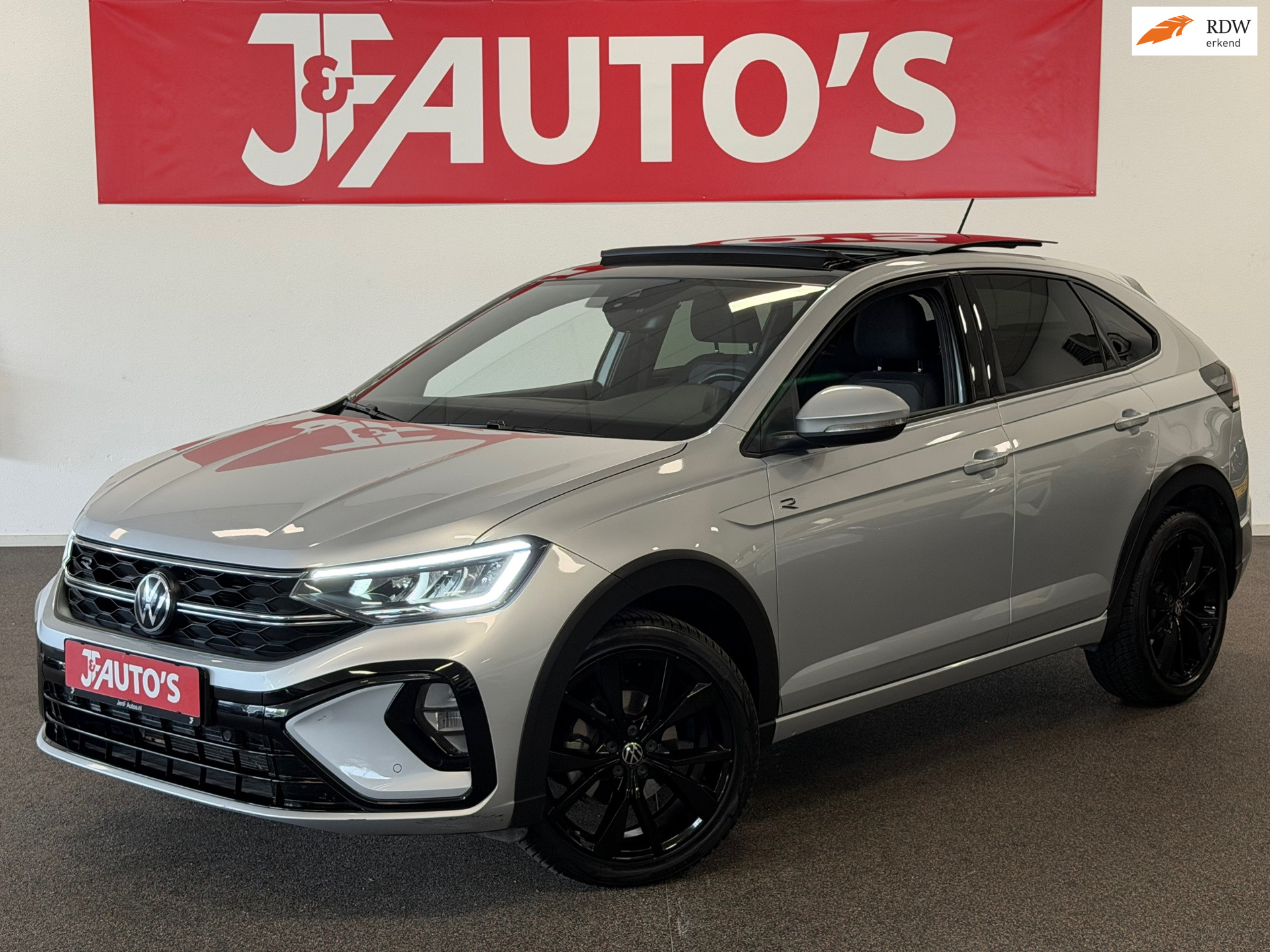 Volkswagen Taigo 1.0 TSI R-LINE|NAVIGATIE|ECC AIRCO|PANORAMA|CRUISE 2024 - voorkant