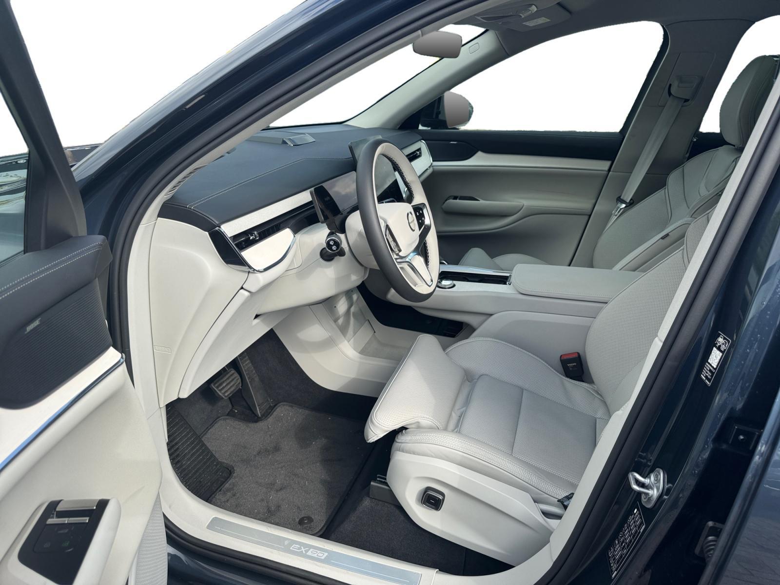 Foto van Volvo Ex90