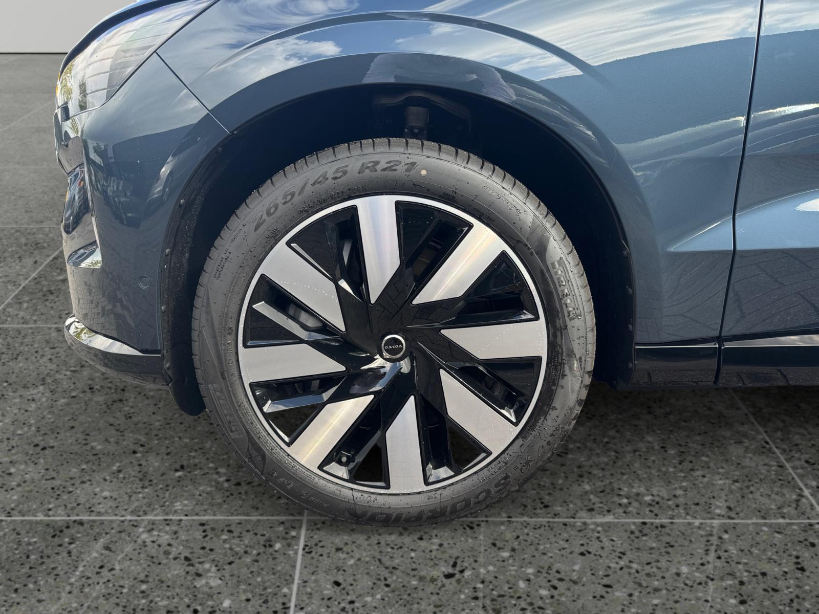 Foto van Volvo Ex90