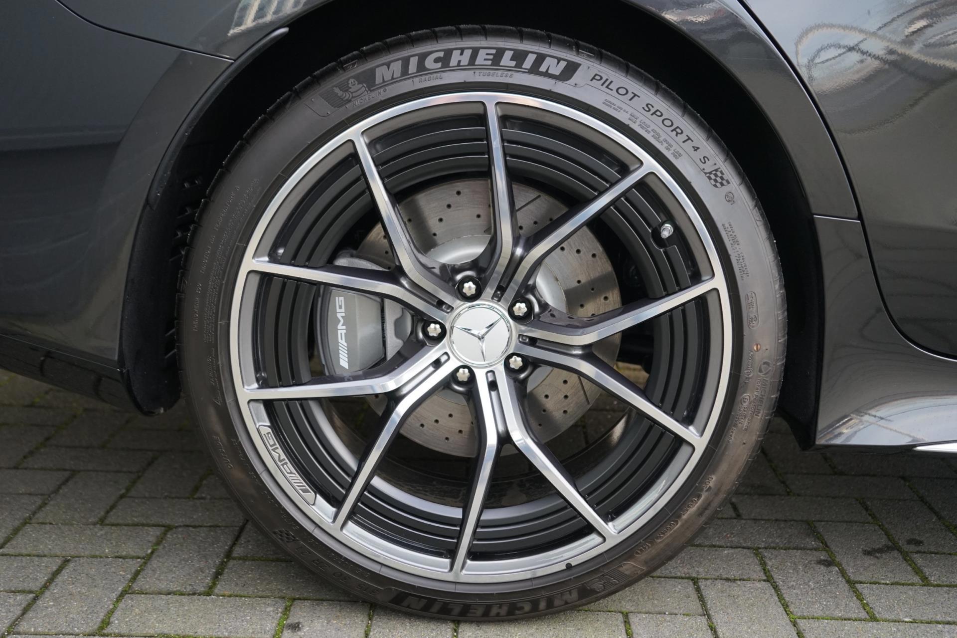 Foto van Mercedes-Benz AMG GT 4-door Coupe