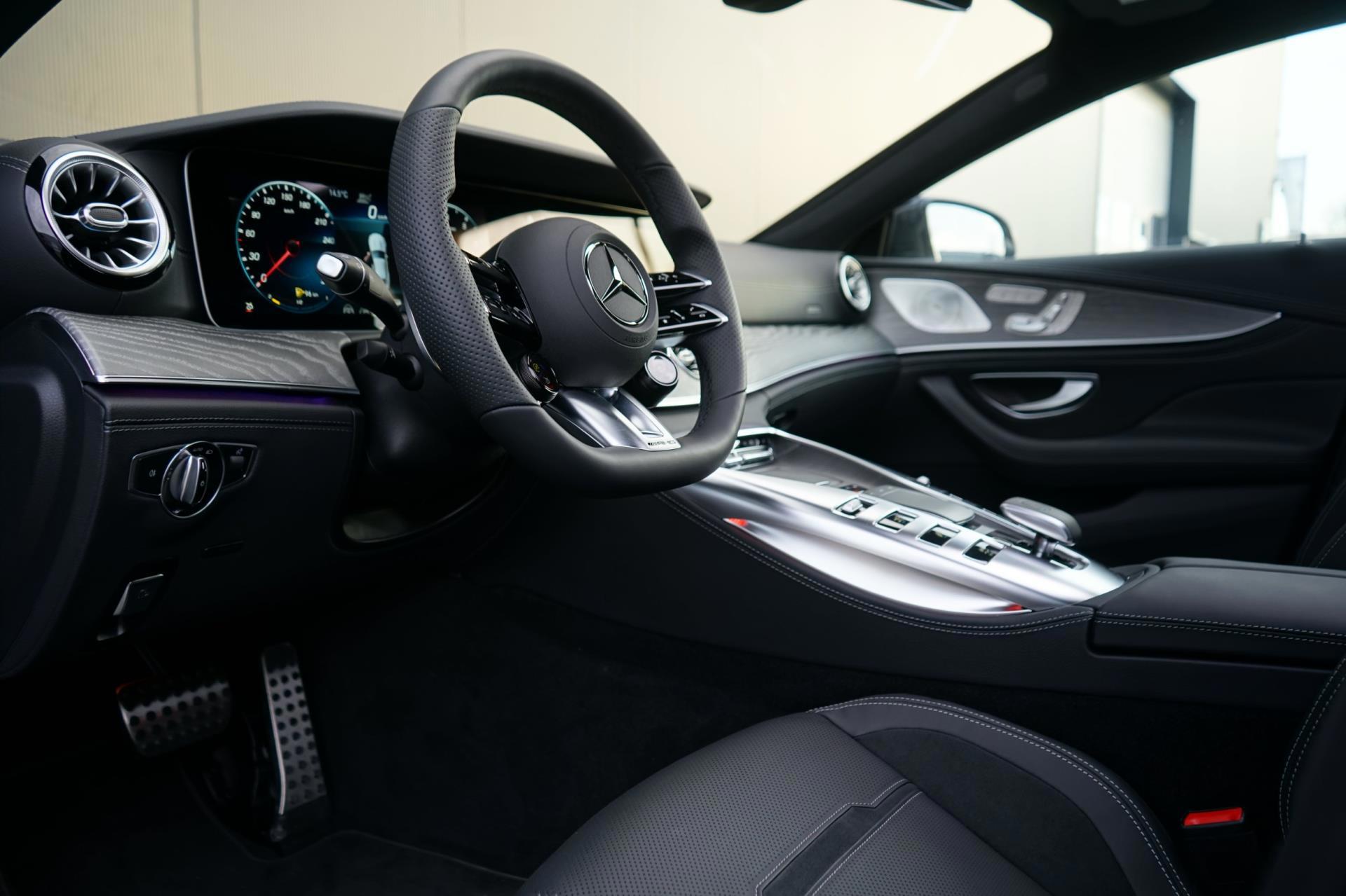 Foto van Mercedes-Benz AMG GT 4-door Coupe