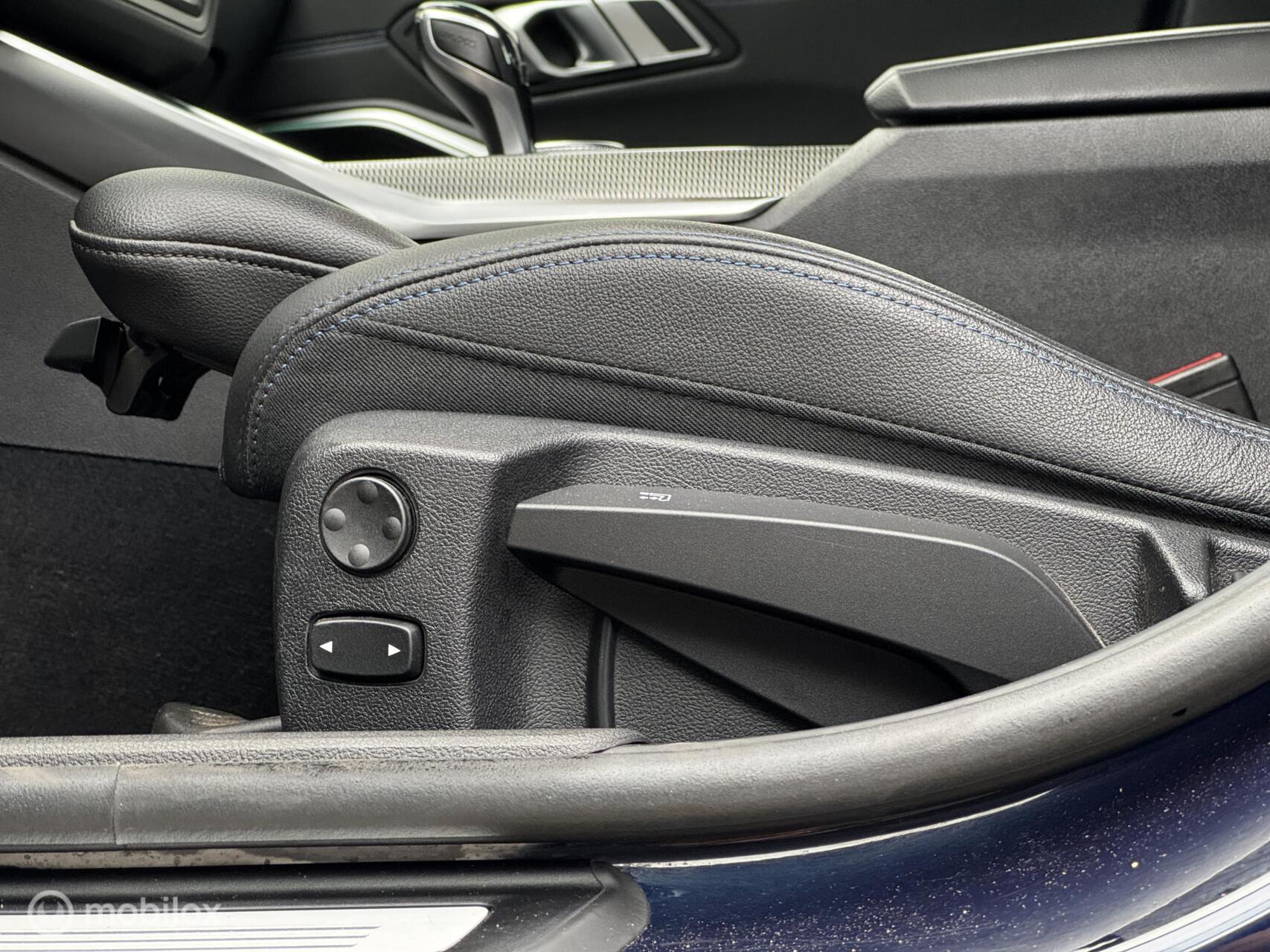Foto van BMW 330e xDrive