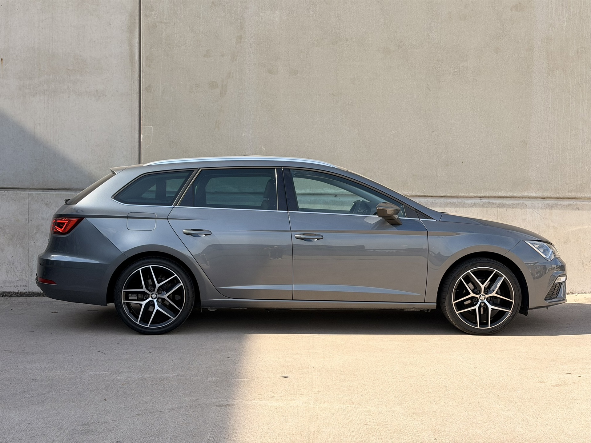Foto van Seat Leon ST FR