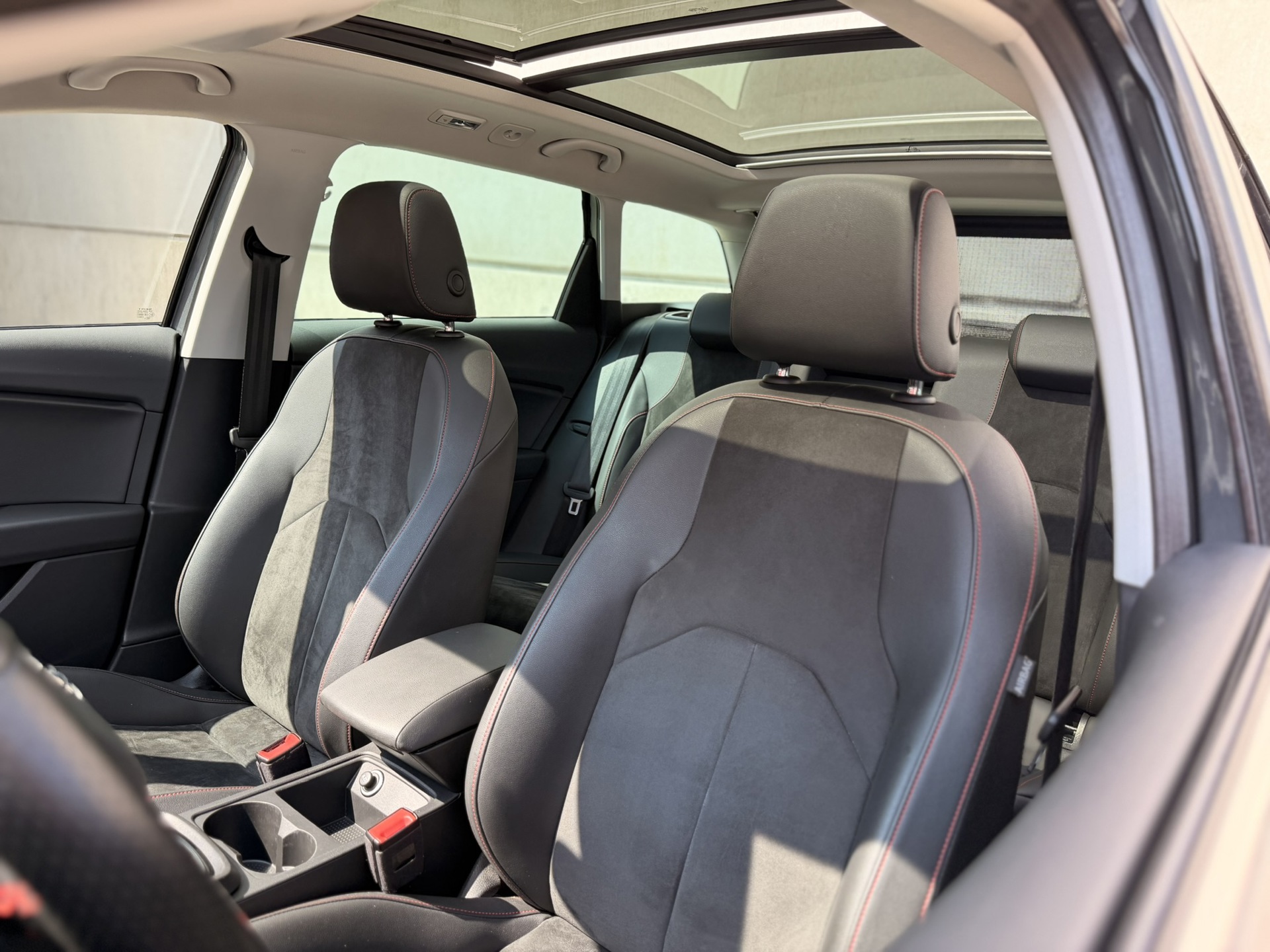 Foto van Seat Leon ST FR