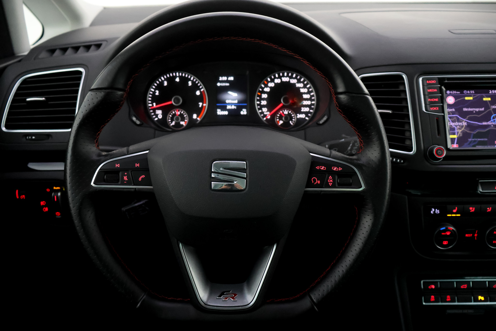 Foto van Seat Alhambra
