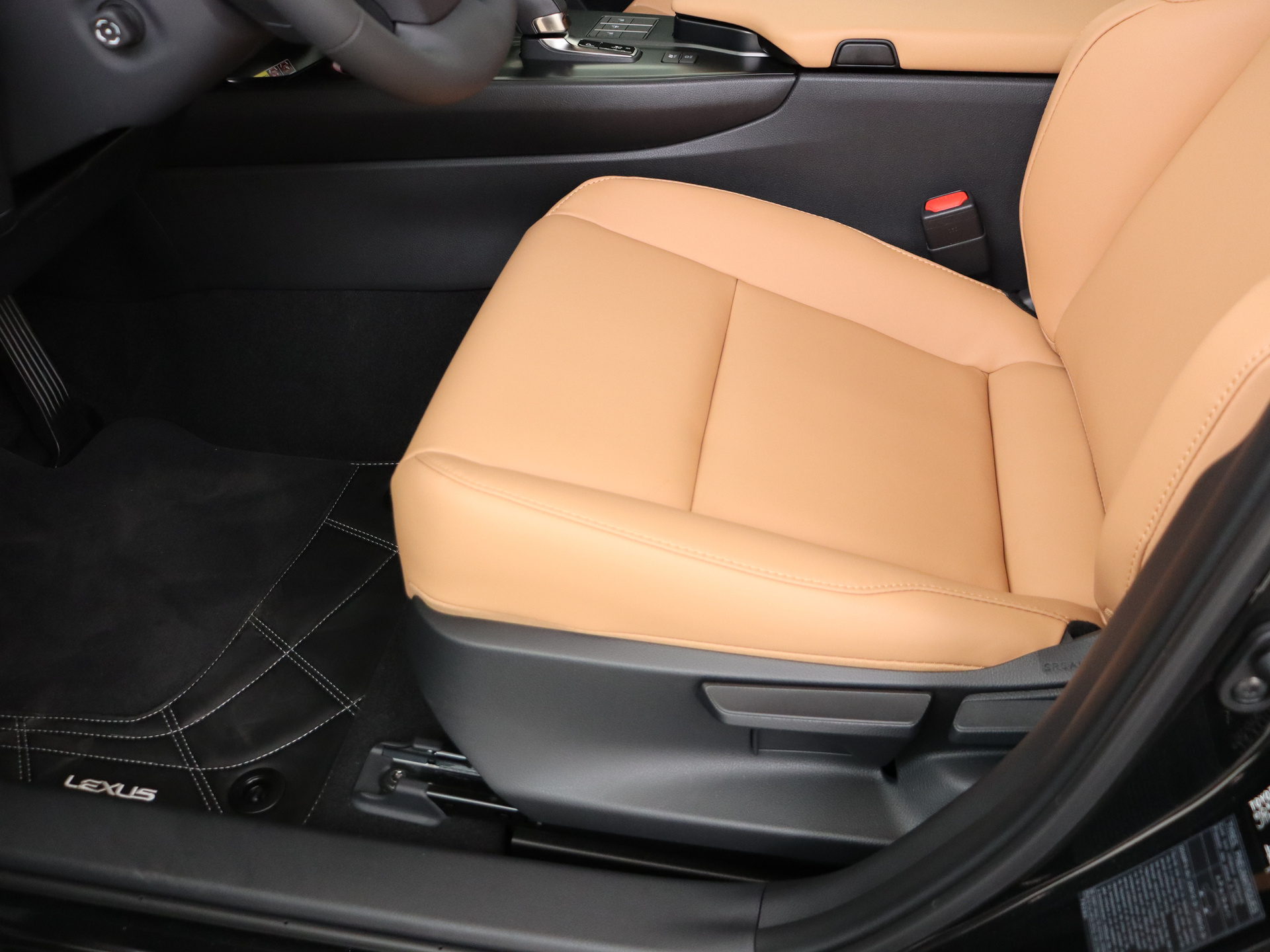 Foto van Lexus Ux