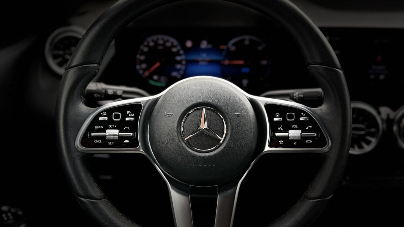 Foto van Mercedes-Benz Eqa