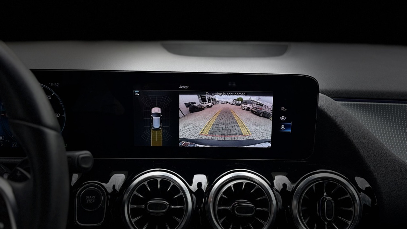 Foto van Mercedes-Benz Eqa