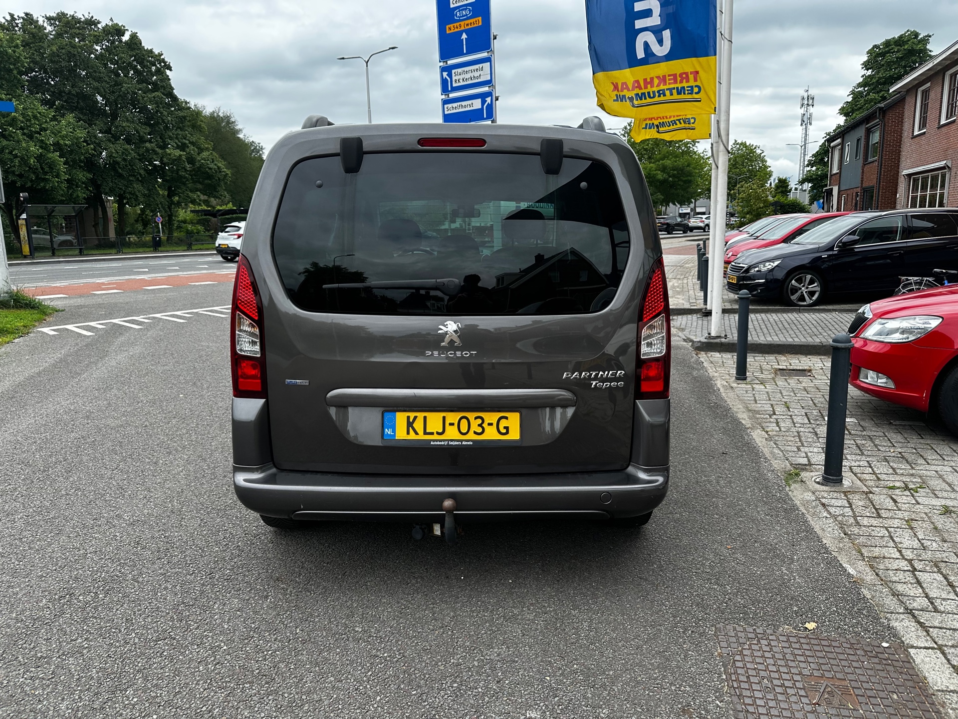Foto van Peugeot Partner Tepee