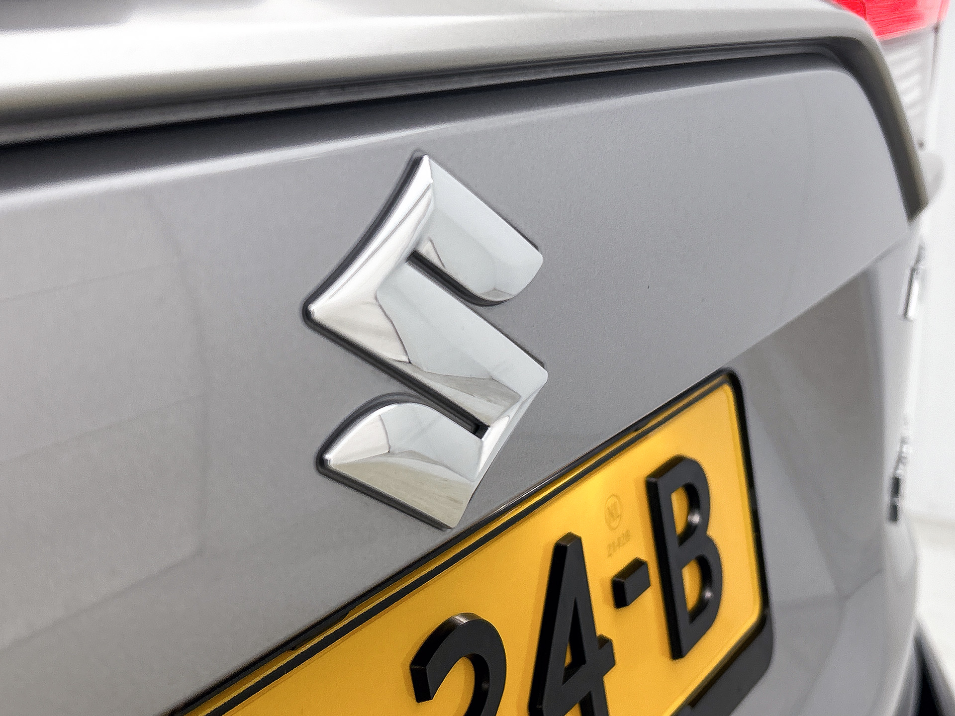 Foto van Suzuki Across