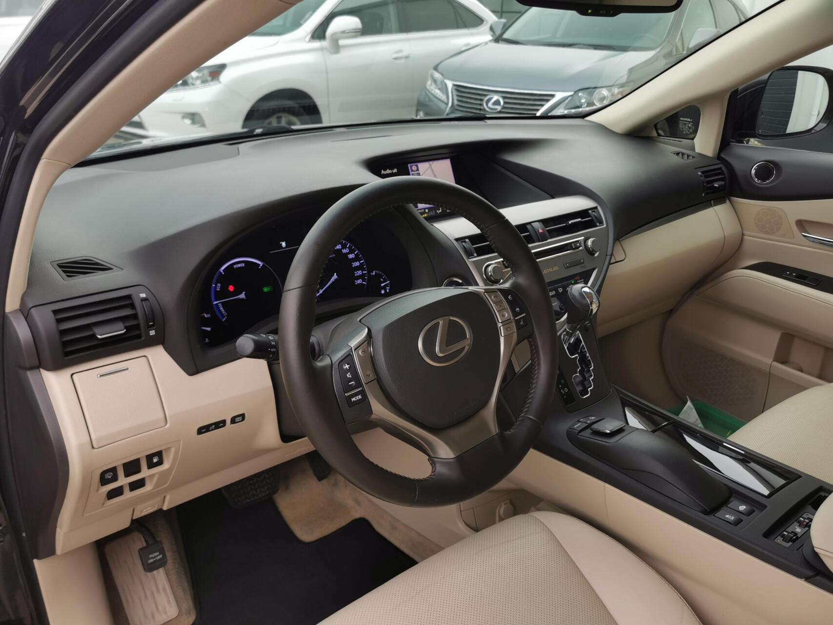 Foto van Lexus RX