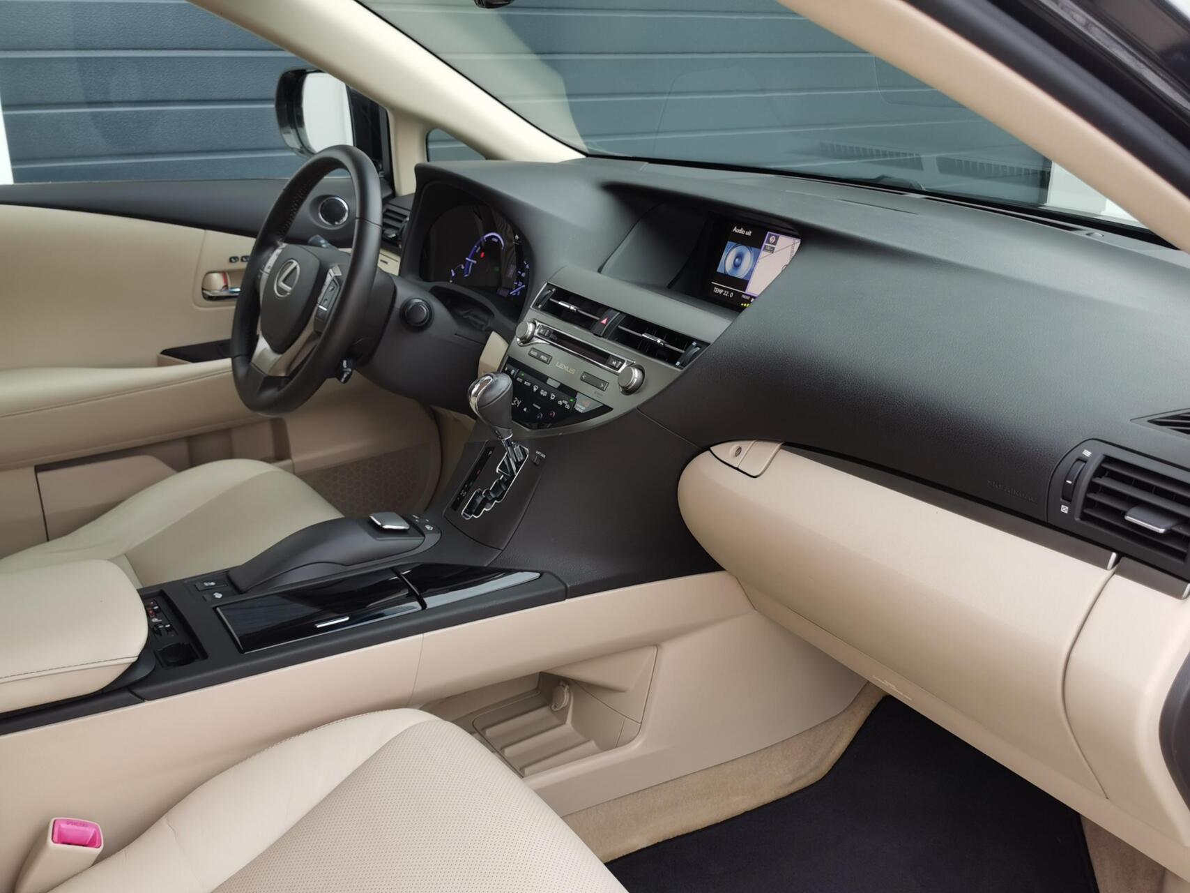 Foto van Lexus RX