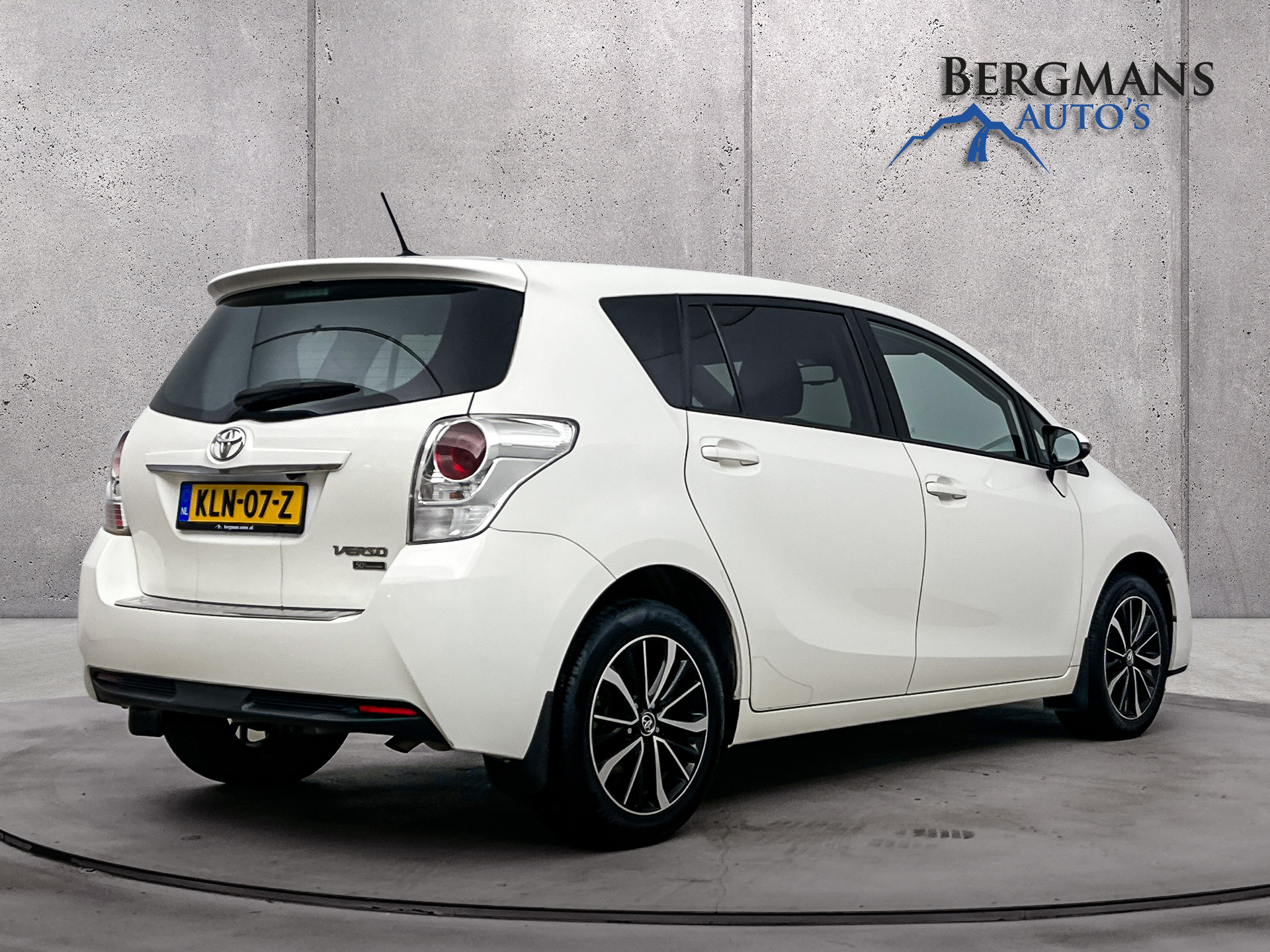 Foto van Toyota Verso